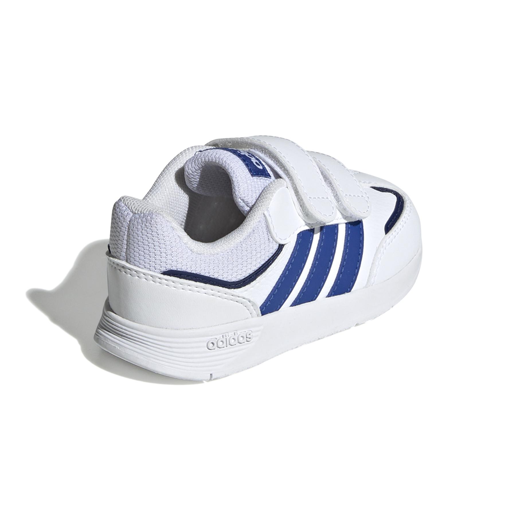 product/a/d/adidas_jh9257_7_footwear_photography_back_lateral_top_view_white.jpg