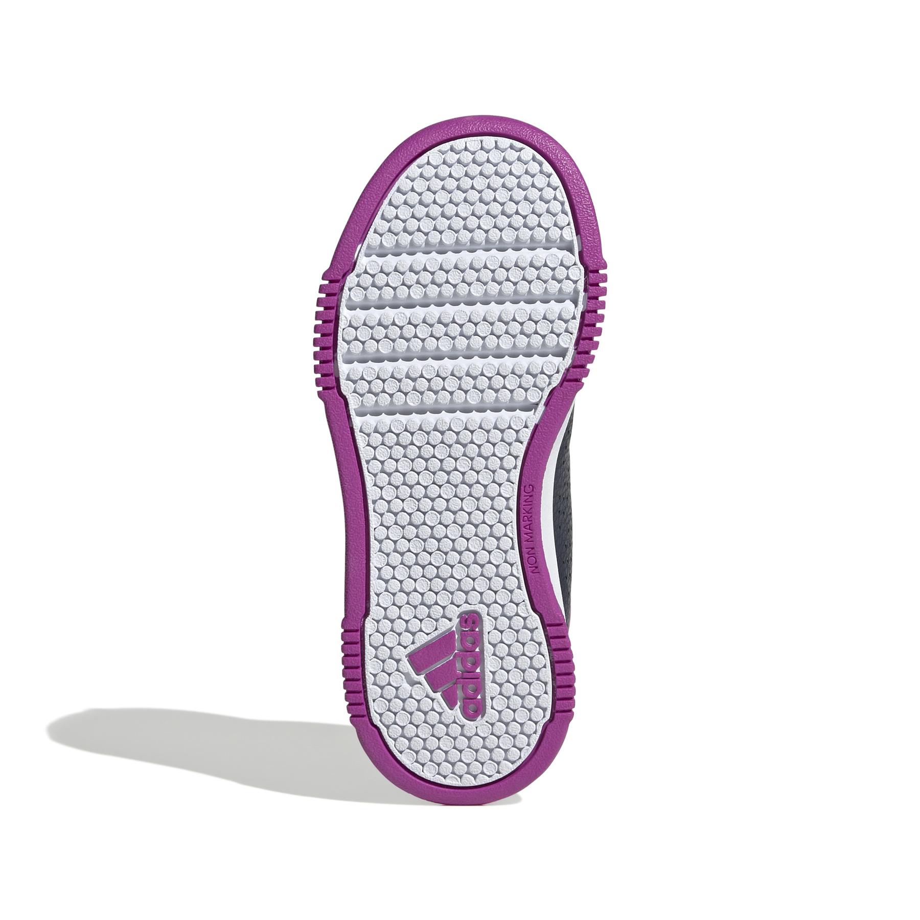 product/a/d/adidas_jh9541_4_footwear_photography_bottom_view_white-nw091625.jpg