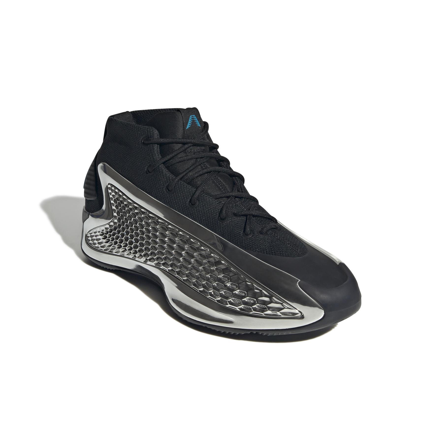 product/a/d/adidas_ji0424_6_footwear_photography_front_lateral_top_view_white-nw091625.jpg