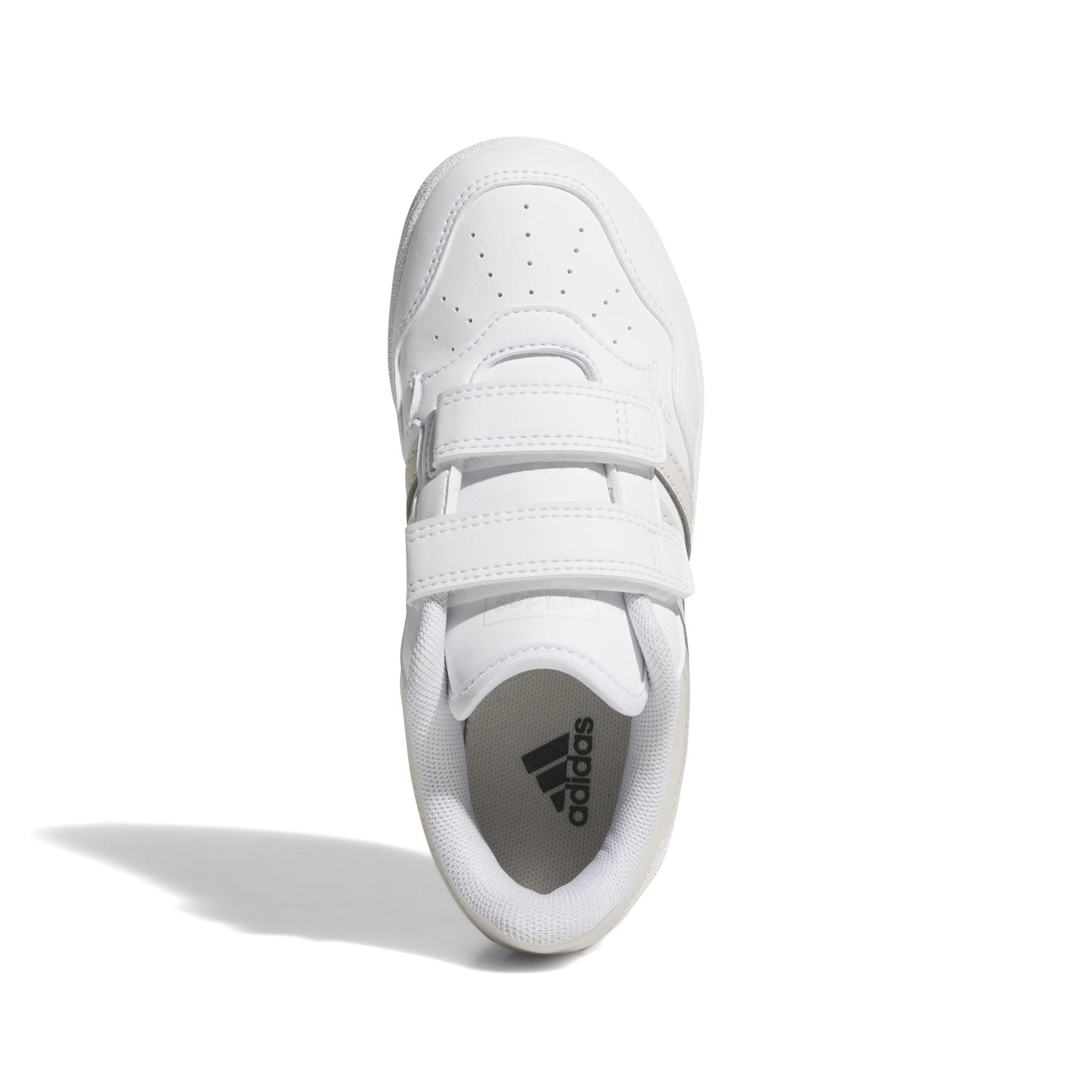 product/a/d/adidas_ji0909_3_footwear_photography_top_portrait_view_white-nw091625.jpg