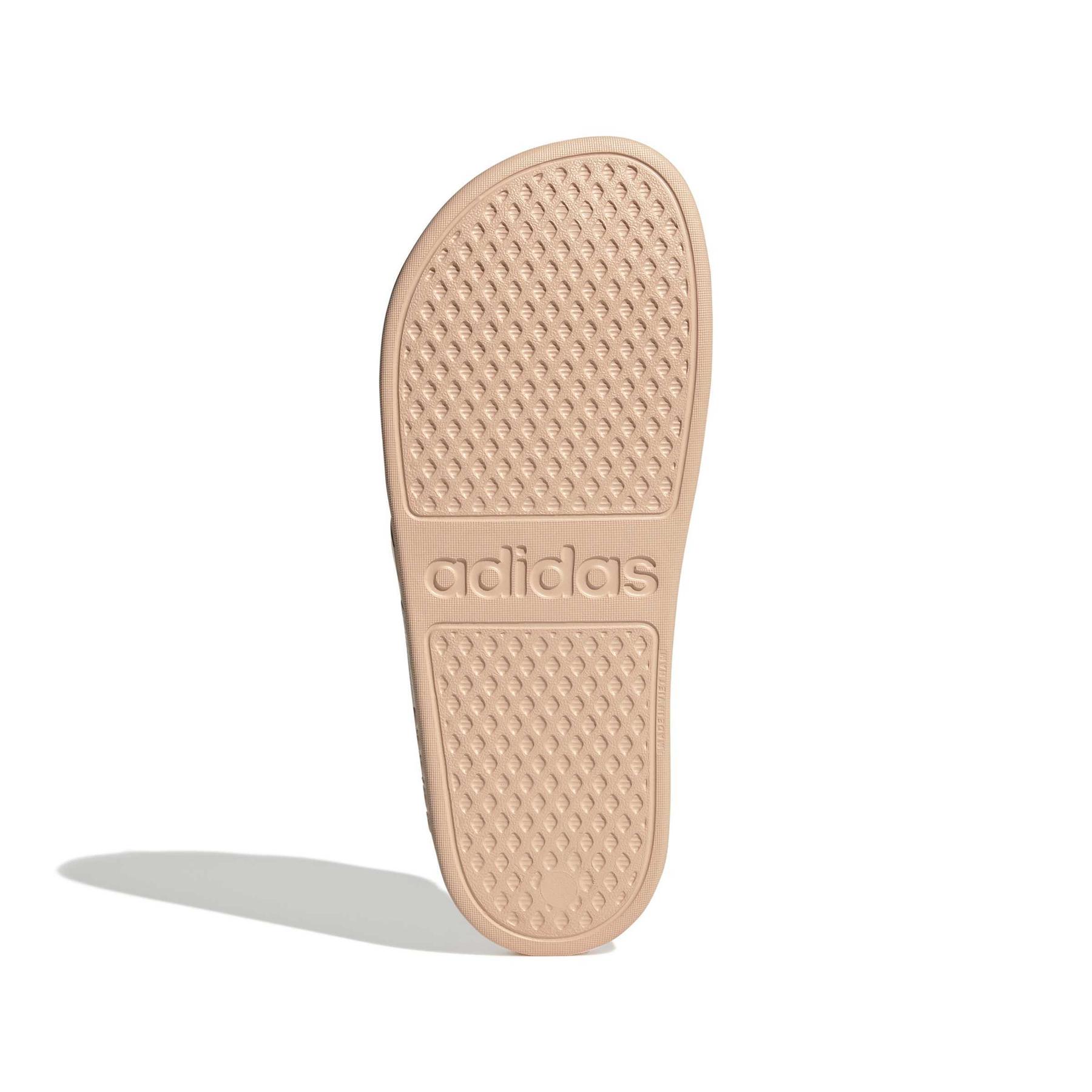 product/a/d/adidas_ji2236_4_footwear_photography_bottom_view_white-nw091625.jpg