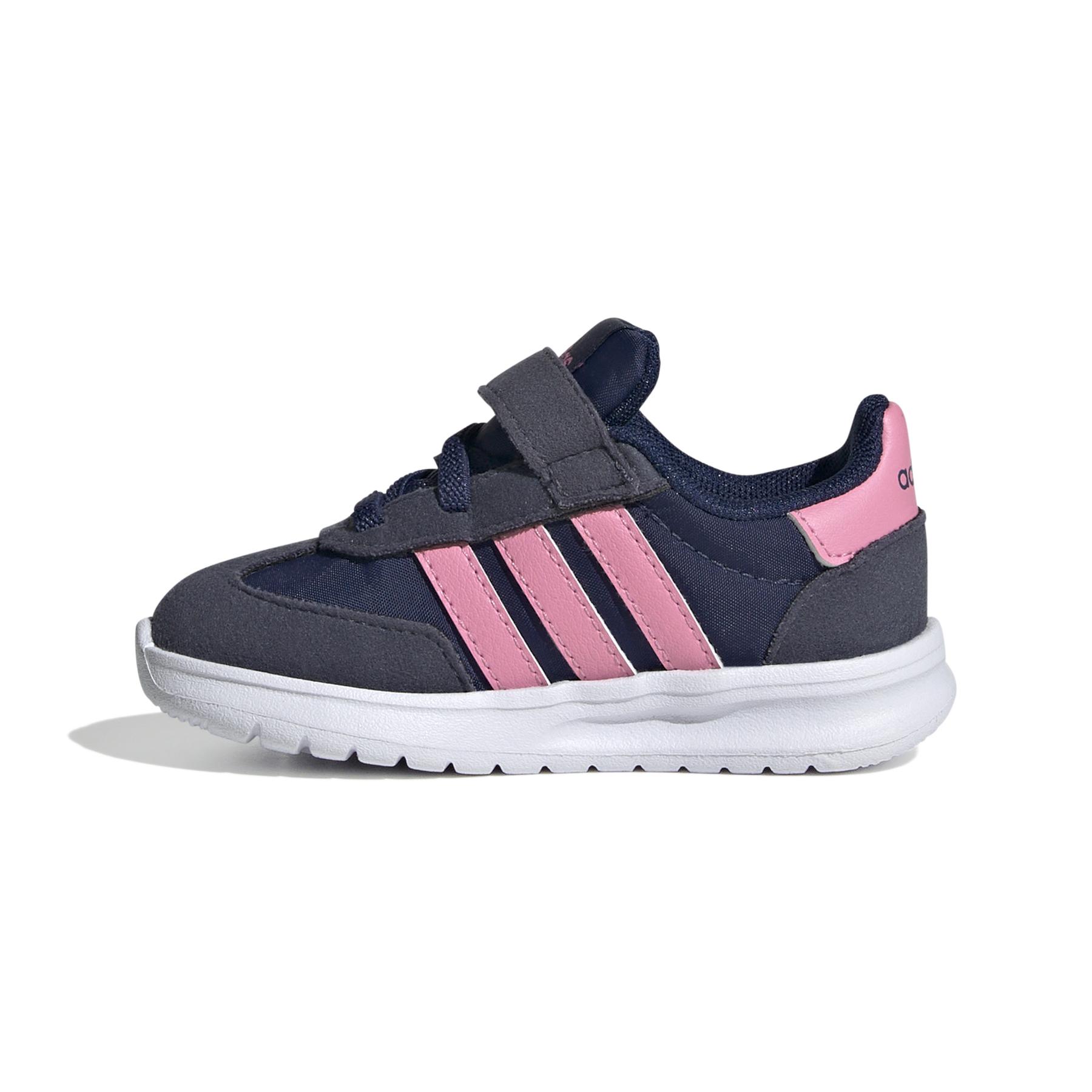 product/a/d/adidas_ji2247_5_footwear_photography_side_medial_center_view_white.jpg
