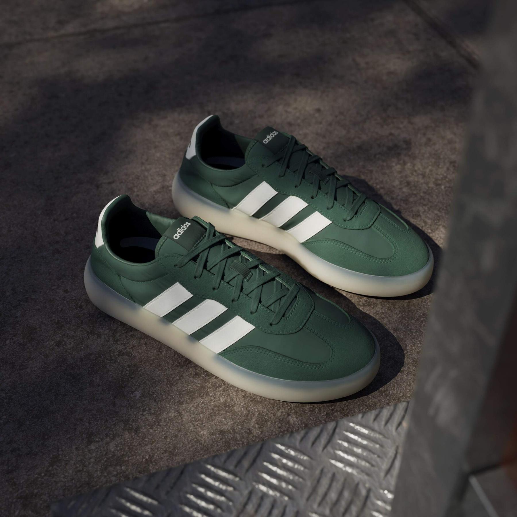 product/a/d/adidas_ji2318_17_footwear_photography_heromrktng_view_5-nw091625.jpg