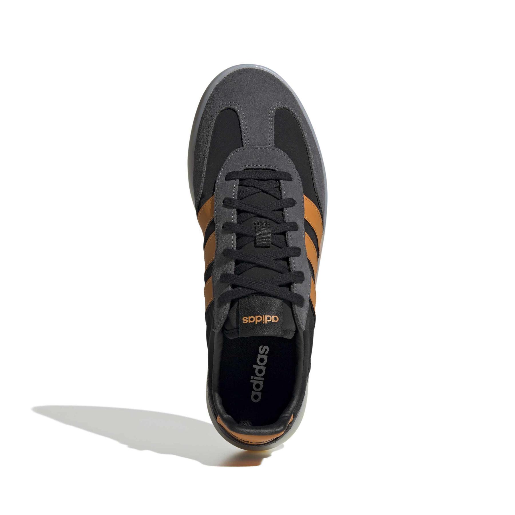 product/a/d/adidas_ji2320_3_footwear_photography_top_portrait_view_white-nw091625.jpg