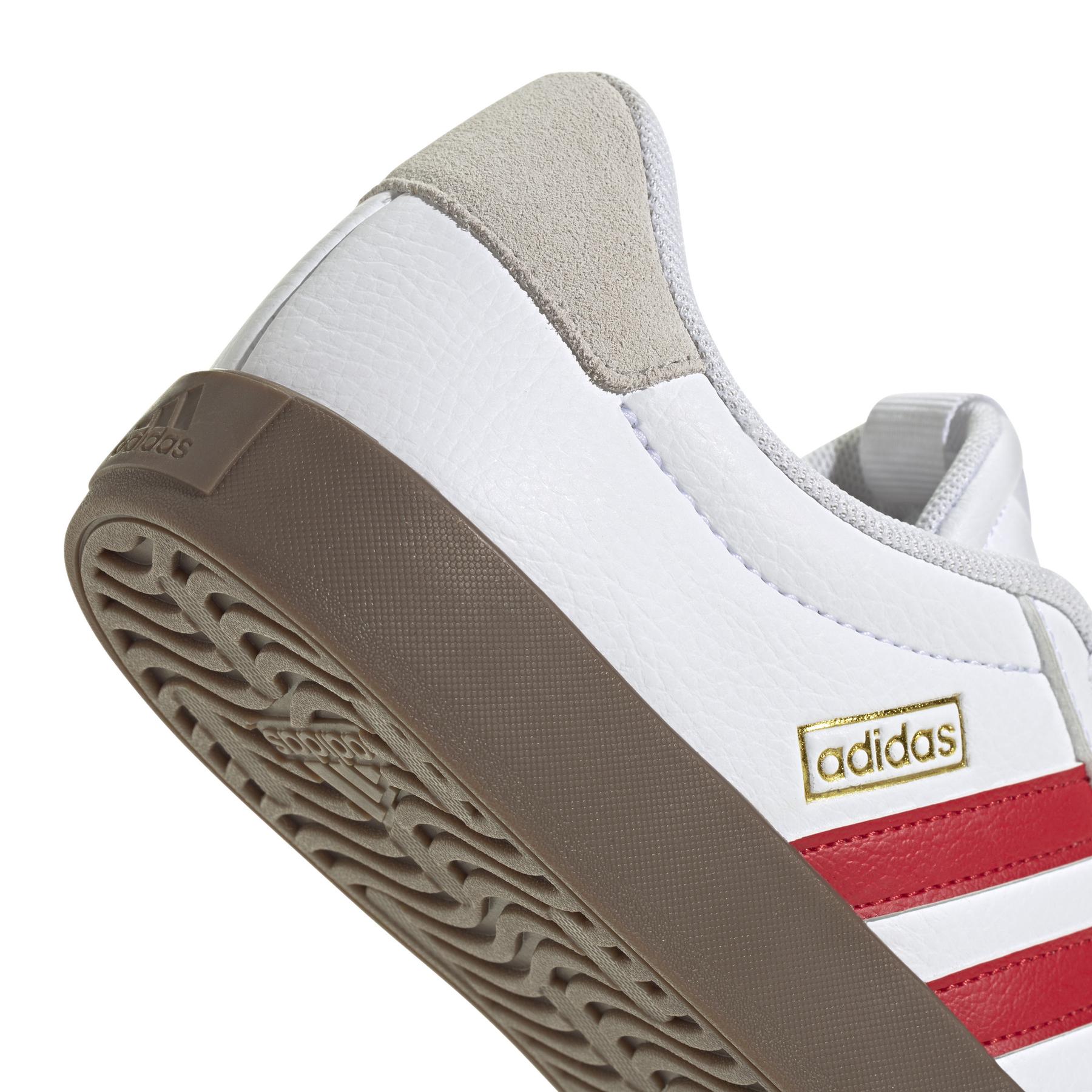 a/d/adidas_ji2908_8_footwear_photography_detail_view_1_white.jpg
