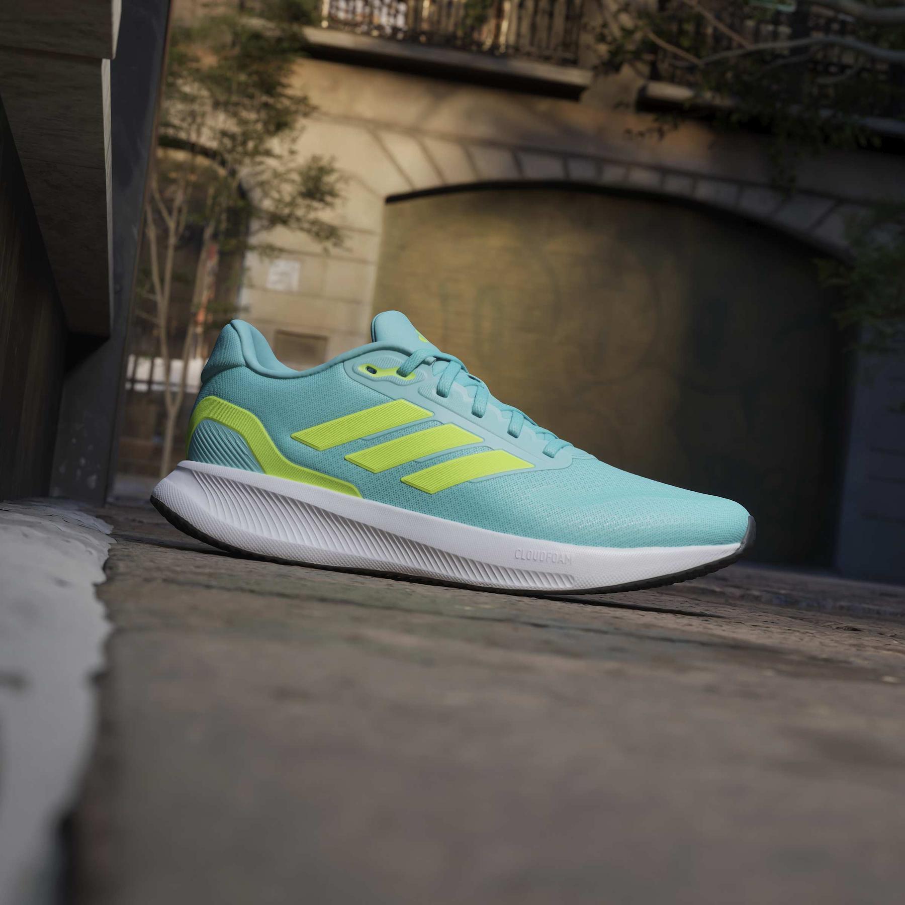 product/a/d/adidas_ji3387_16_footwear_photography_heromrktng_view_3-nw091625.jpg