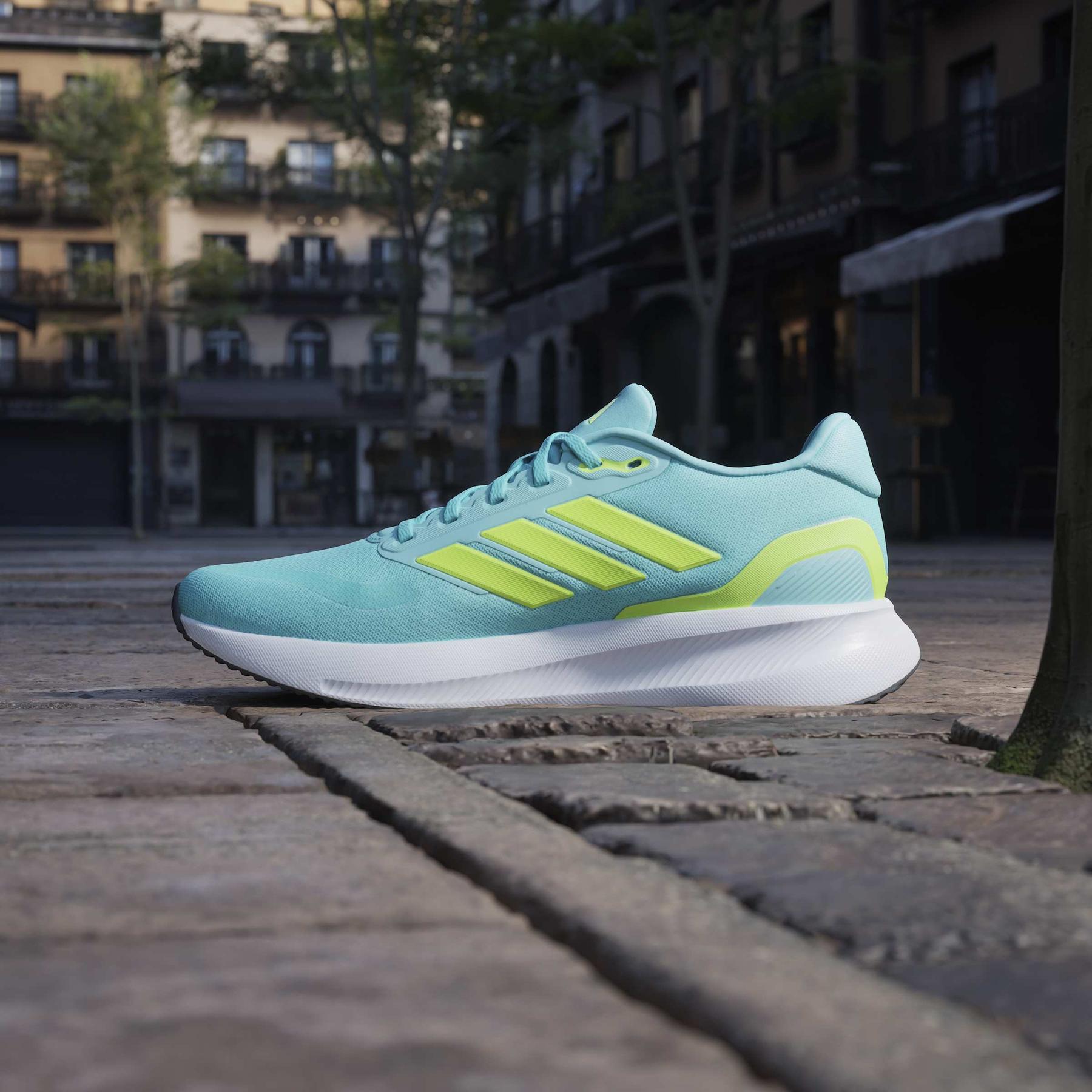 product/a/d/adidas_ji3387_20_footwear_photography_heromrktng_view_7-nw091625.jpg