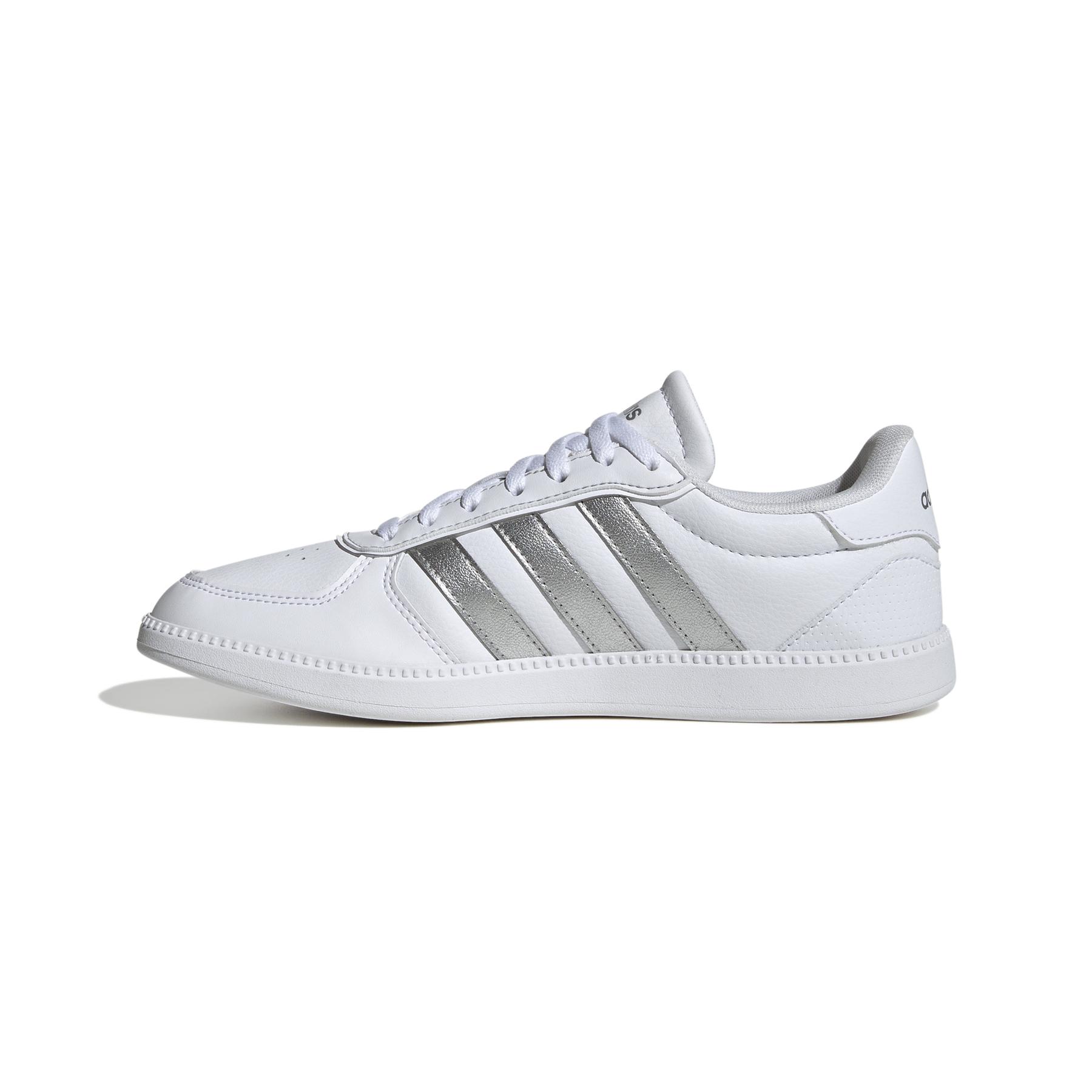 a/d/adidas_ji3527_5_footwear_photography_side_medial_center_view_white.jpg