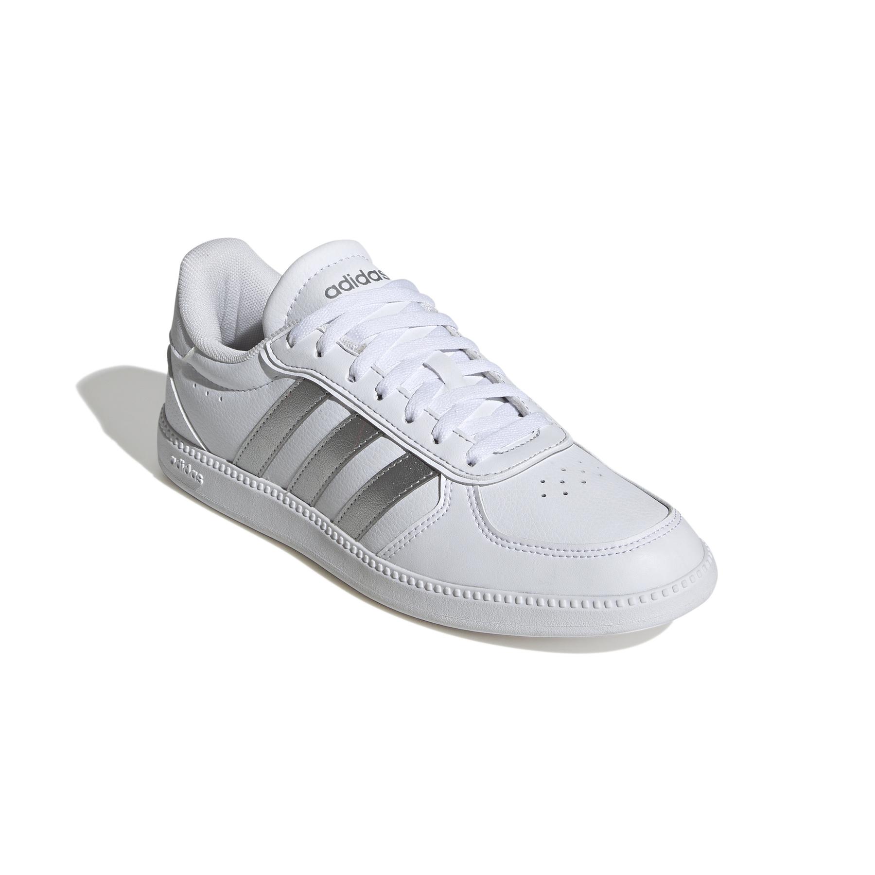 a/d/adidas_ji3527_6_footwear_photography_front_lateral_top_view_white.jpg