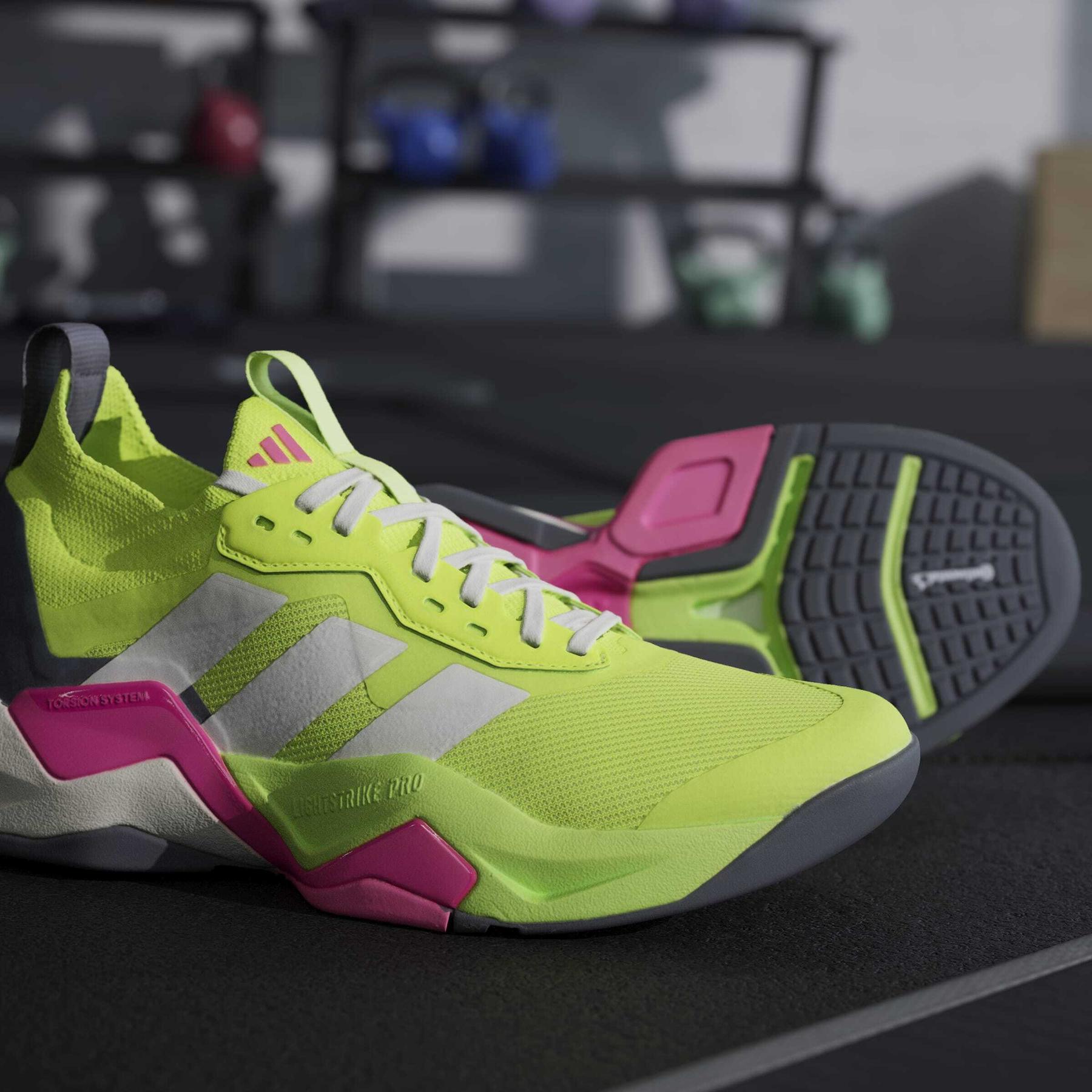 product/a/d/adidas_ji3904_24_footwear_photography_heromrktng_view_11-nw091625.jpg