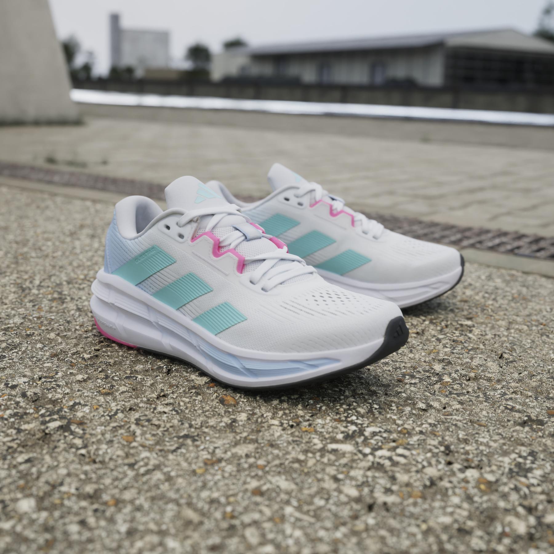 product/a/d/adidas_ji4609_21_footwear_photography_heromrktng_view_8-nw091625.jpg