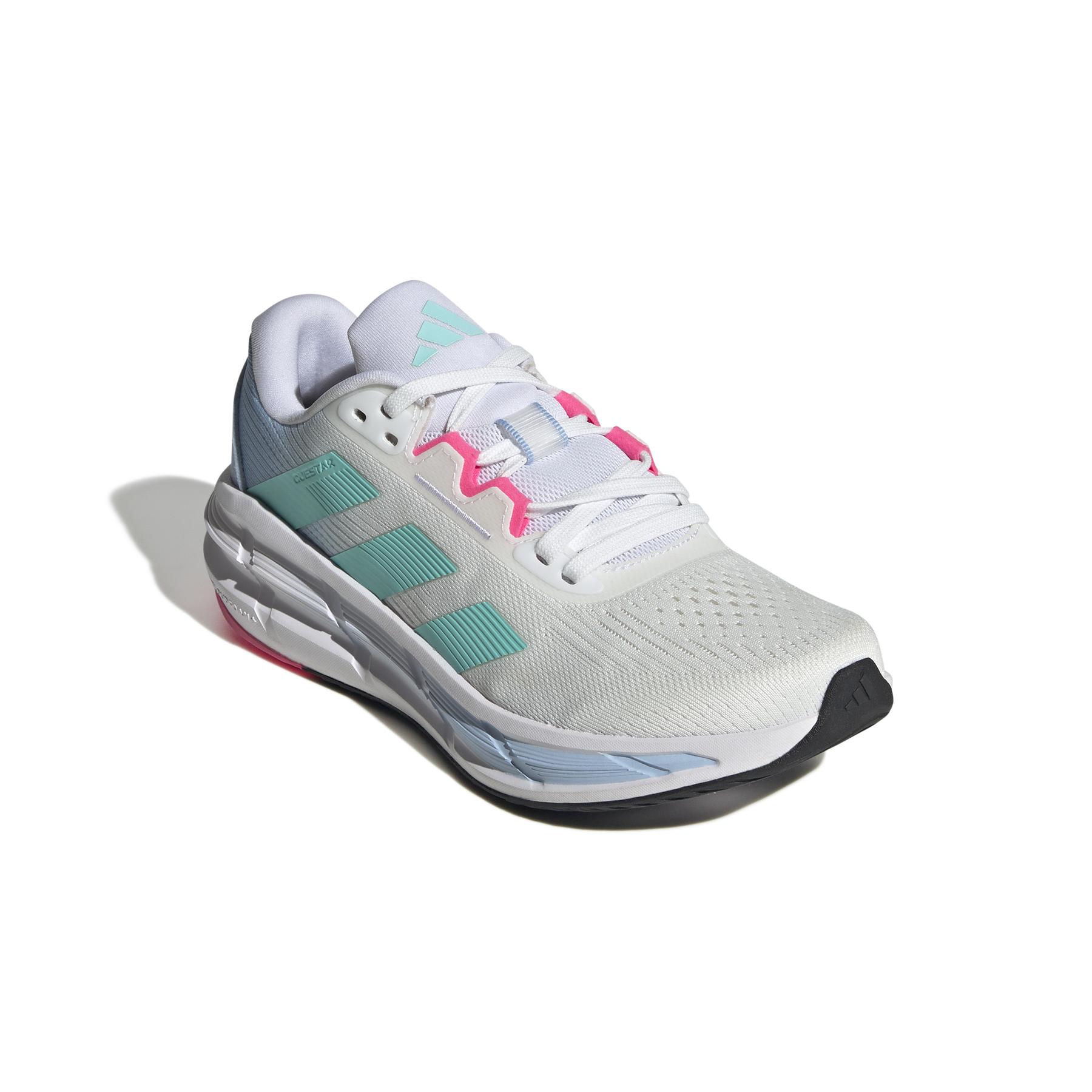 product/a/d/adidas_ji4609_6_footwear_photography_front_lateral_top_view_white-nw091625.jpg