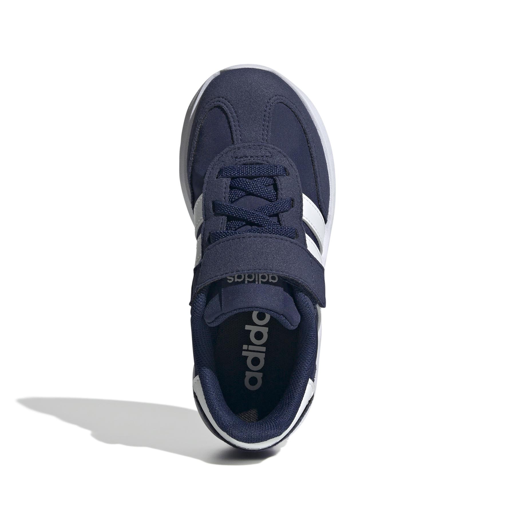 product/a/d/adidas_ji4687_3_footwear_photography_top_portrait_view_white.jpg