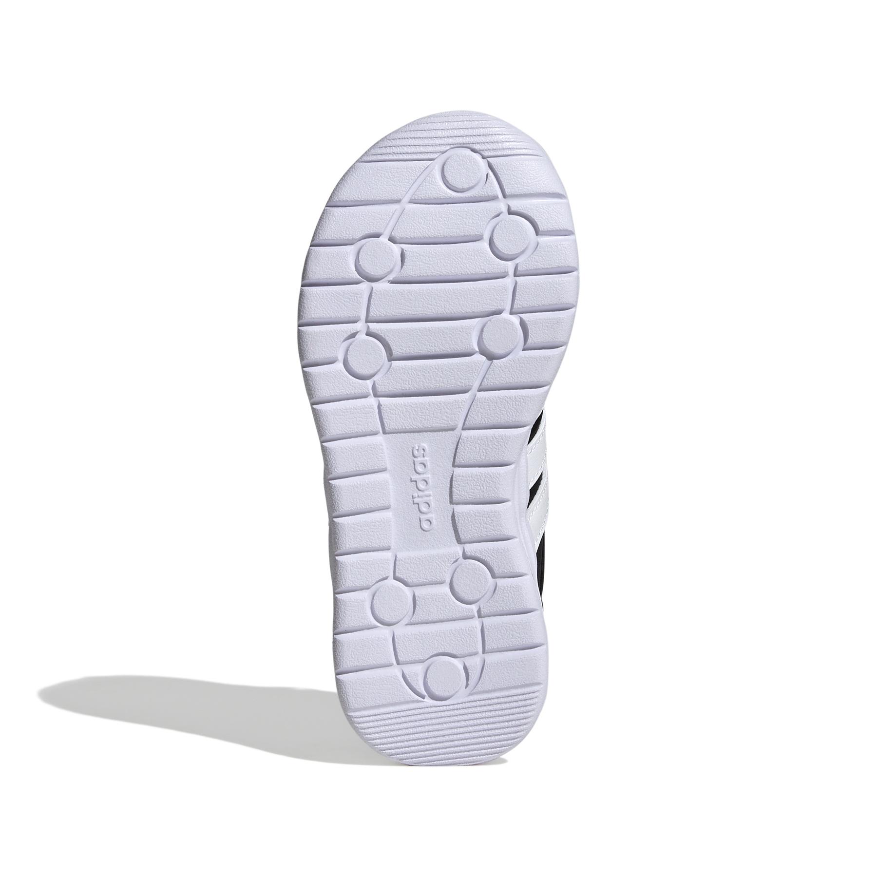 product/a/d/adidas_ji4688_4_footwear_photography_bottom_view_white.jpg