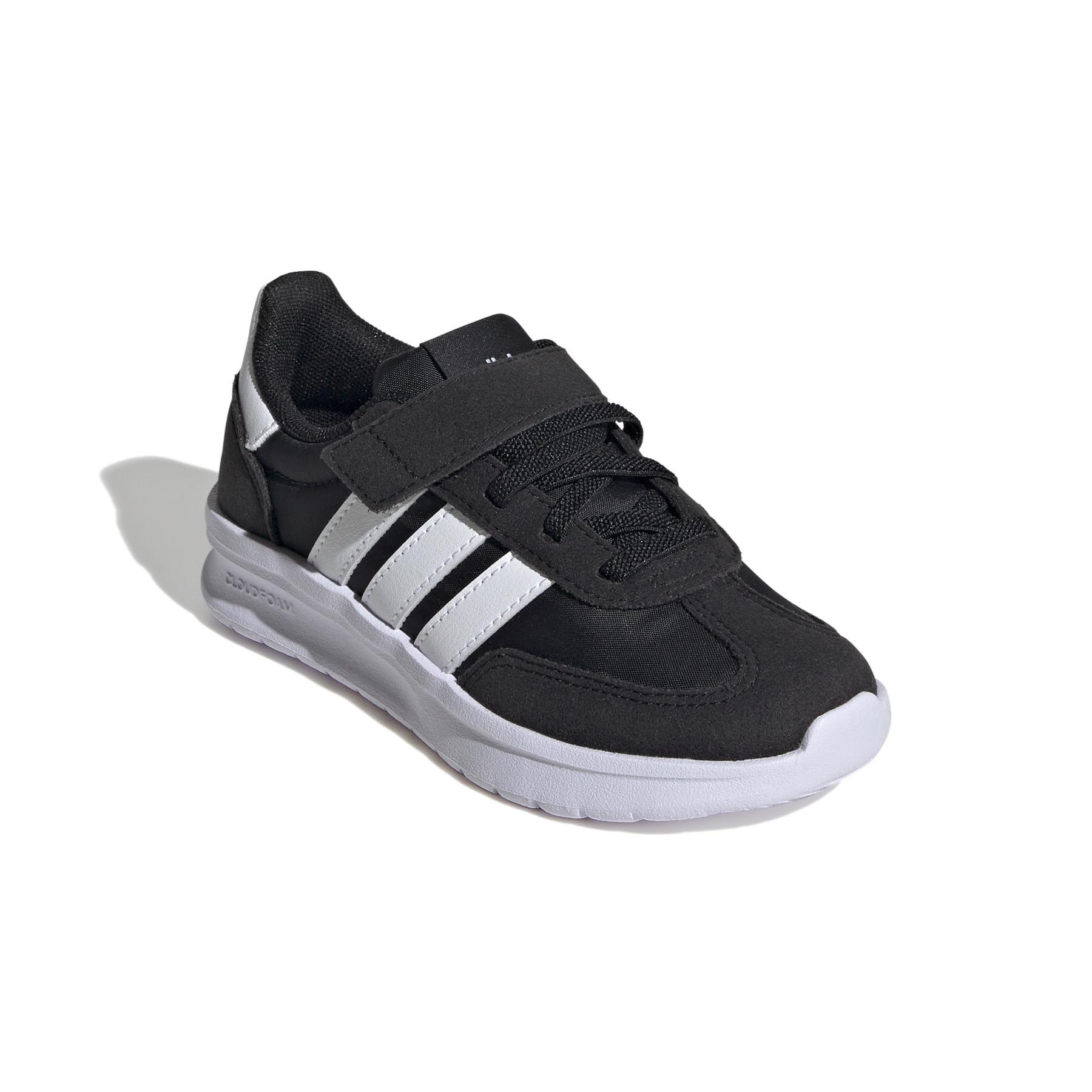 product/a/d/adidas_ji4688_6_footwear_photography_front_lateral_top_view_white.jpg
