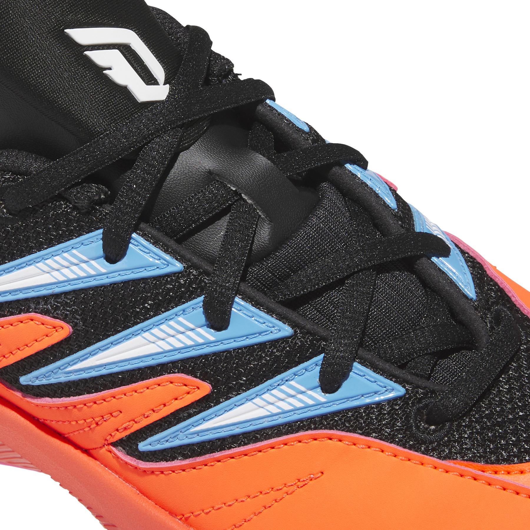 product/a/d/adidas_ji4994_9_footwear_photography_detail_view_2_white-nw091625.jpg