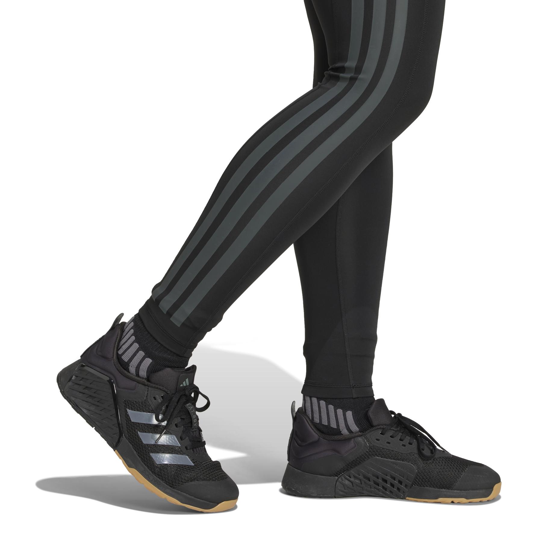 product/a/d/adidas_ji8762_7_apparel_on_model_detail_view_2_white.jpg