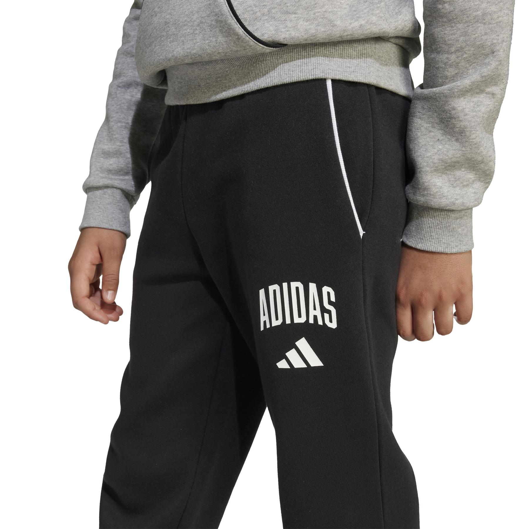 product/a/d/adidas_jm1538_black-white_5.jpg