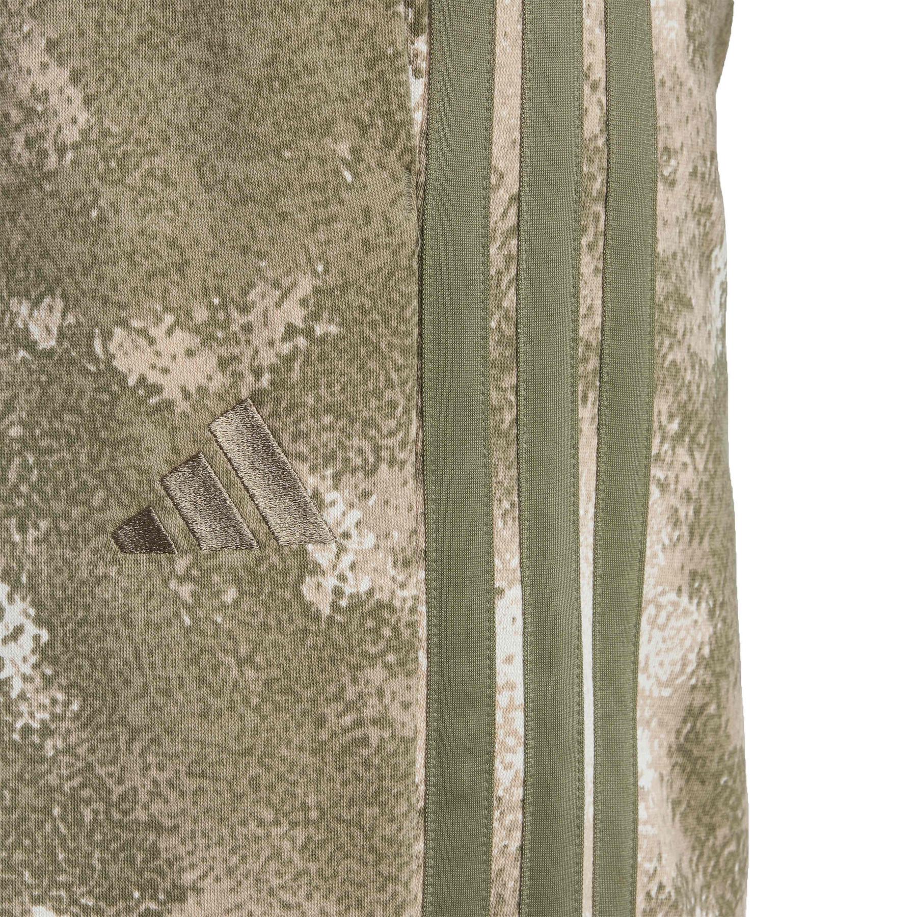 product/a/d/adidas_jm1717_6_apparel_on_model_detail_view_2_white.jpg