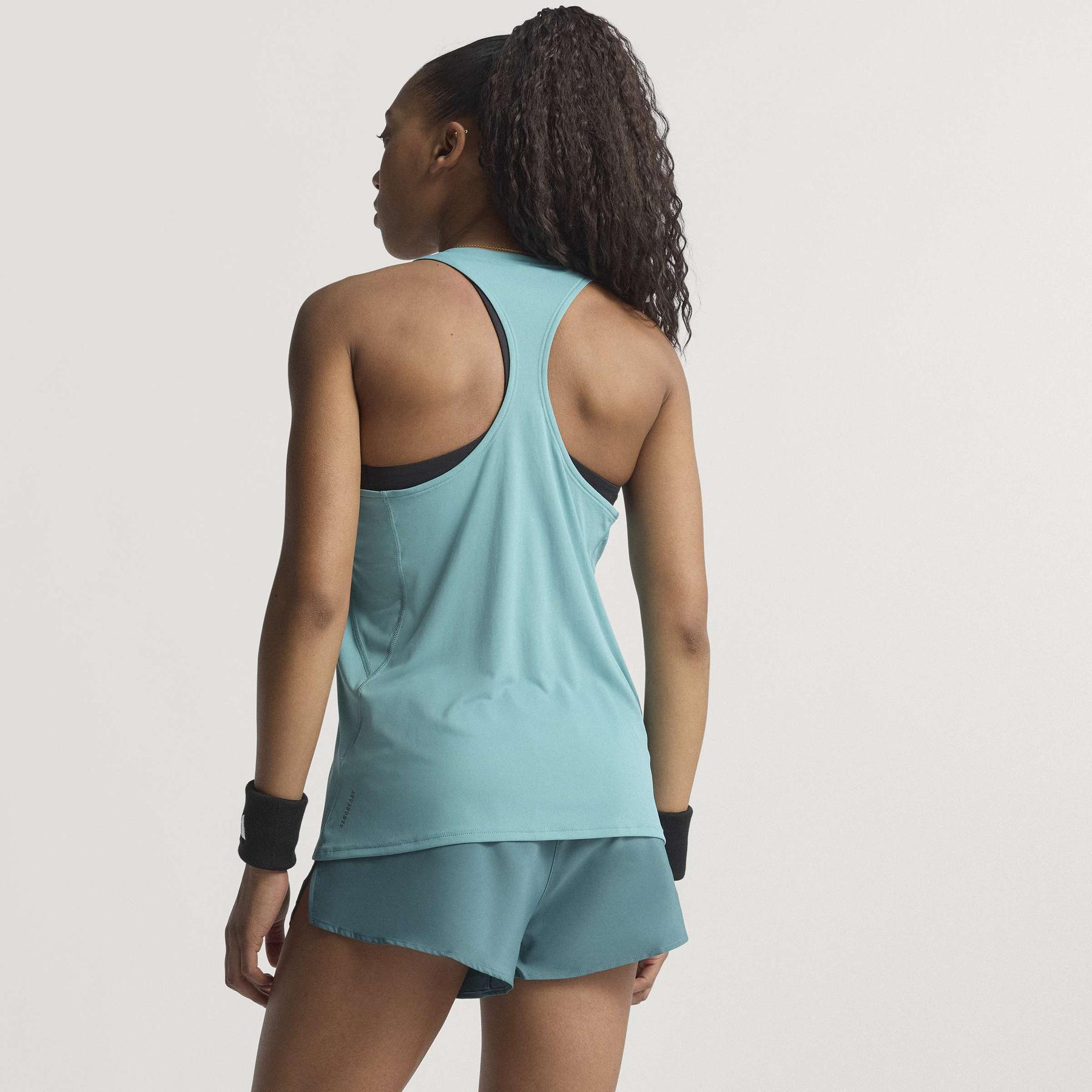 product/a/d/adidas_jm8333_powtea_11.jpg