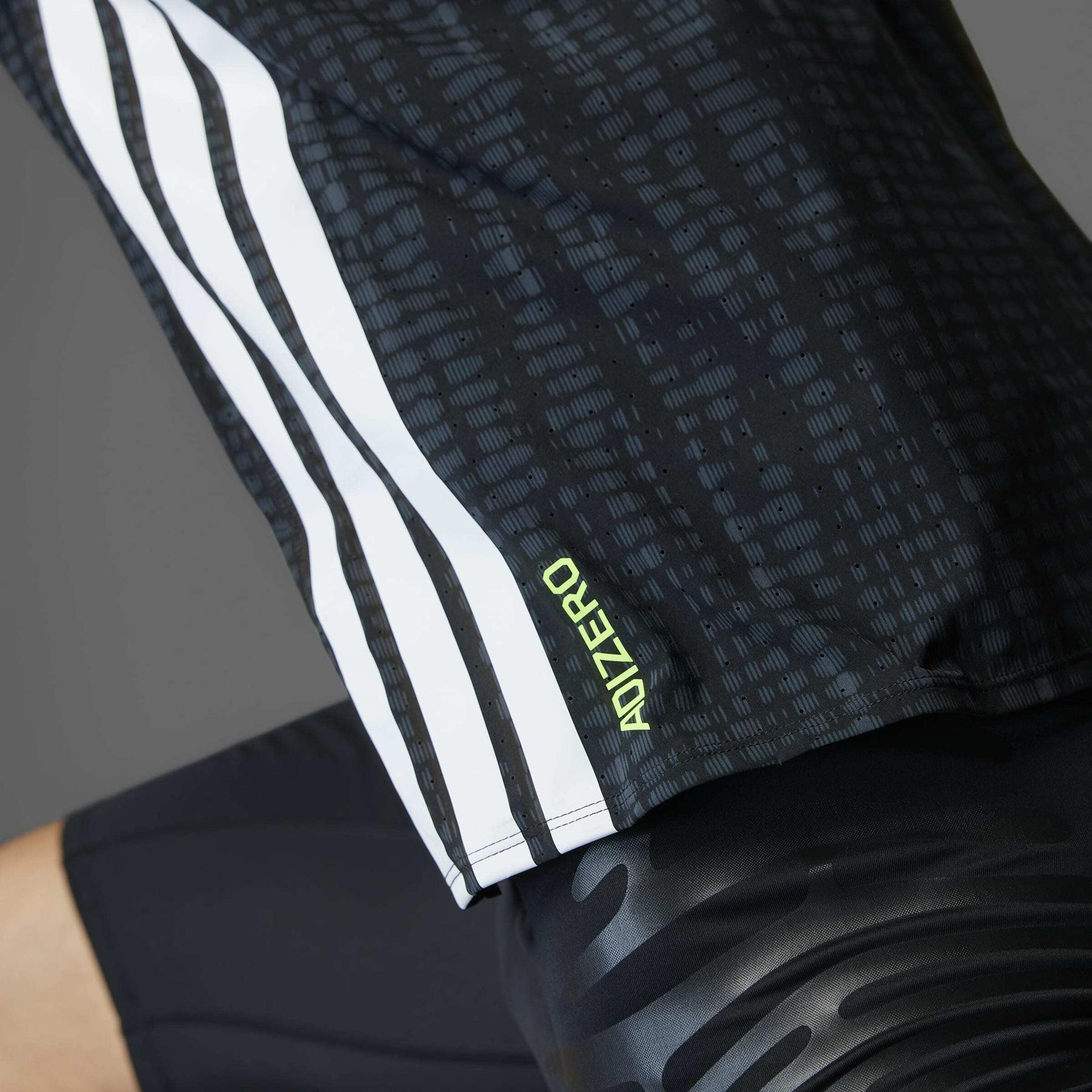 product/a/d/adidas_jn0298_carbon-black_13.jpg