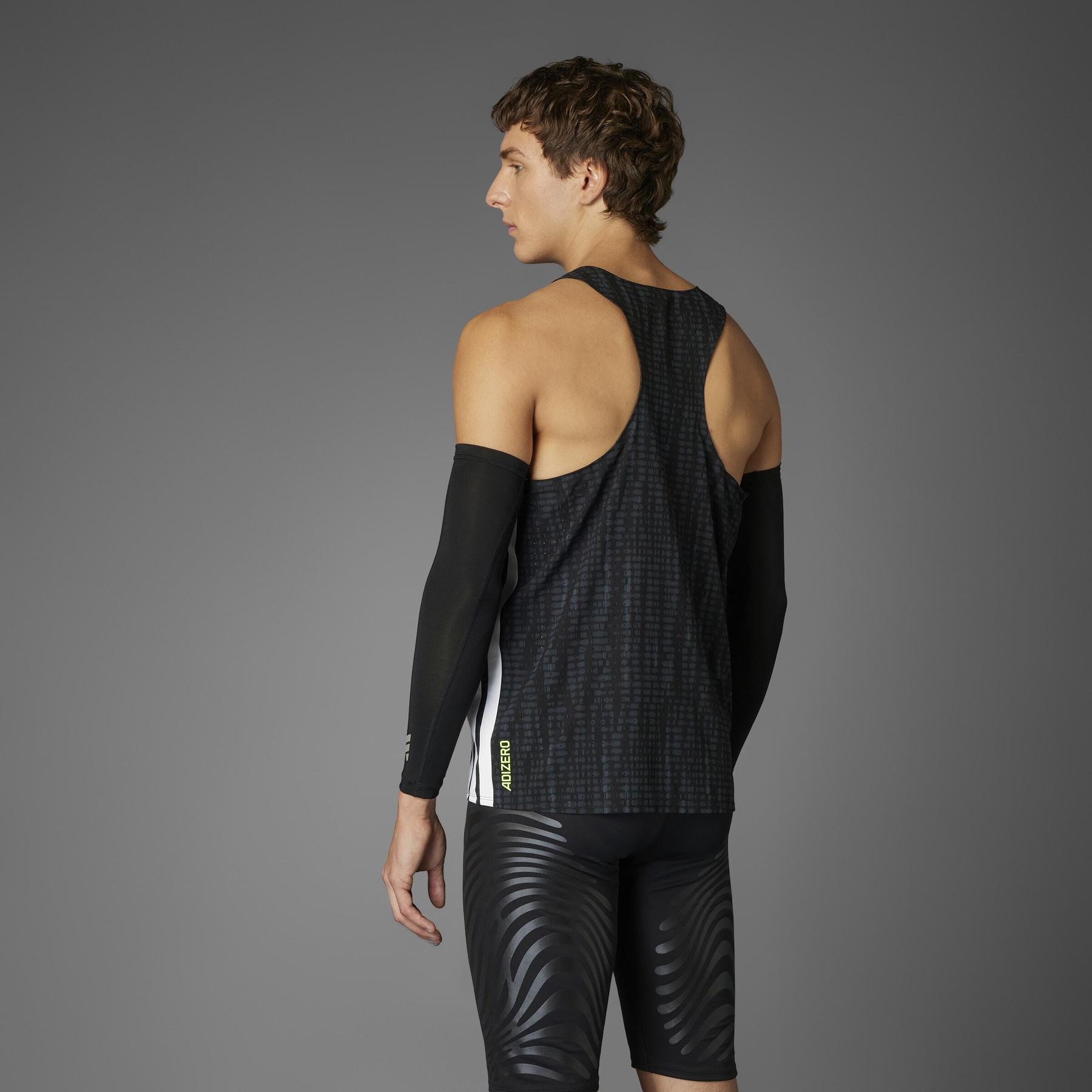 product/a/d/adidas_jn0298_carbon-black_9.jpg