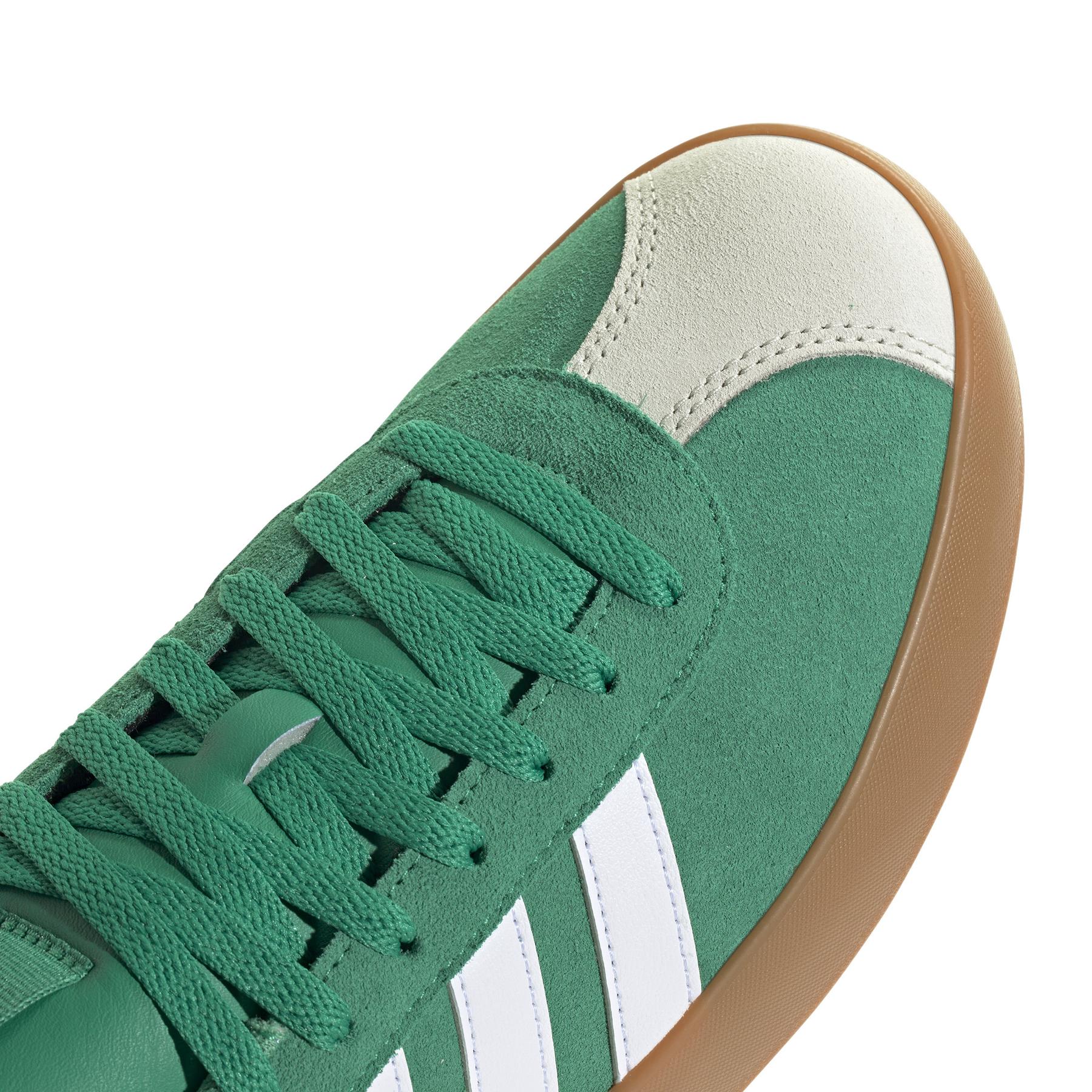 a/d/adidas_jp5285_8_footwear_photography_detail_view_1_white.jpg