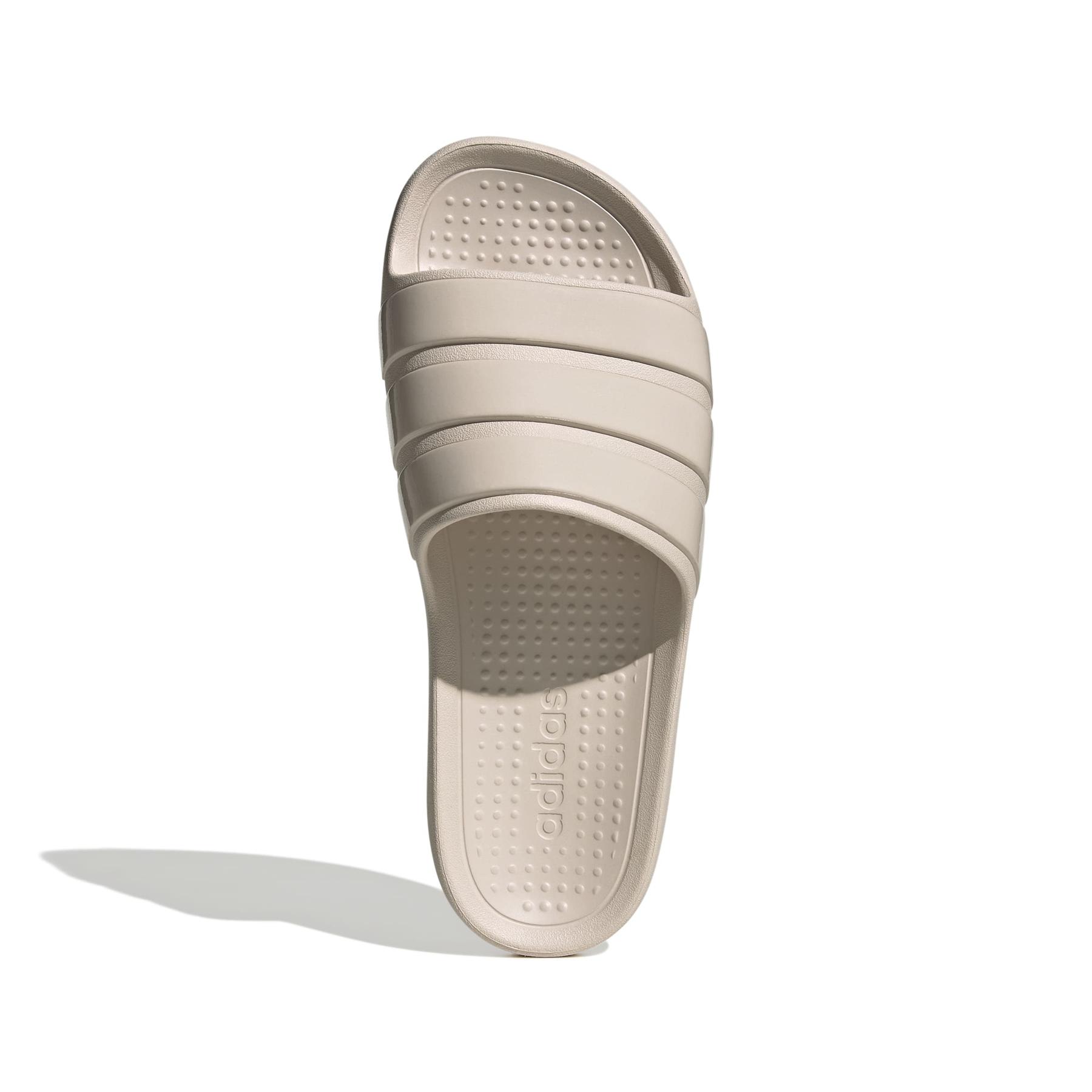 product/a/d/adidas_jp5684_3_footwear_photography_top_portrait_view_white-nw091625.jpg