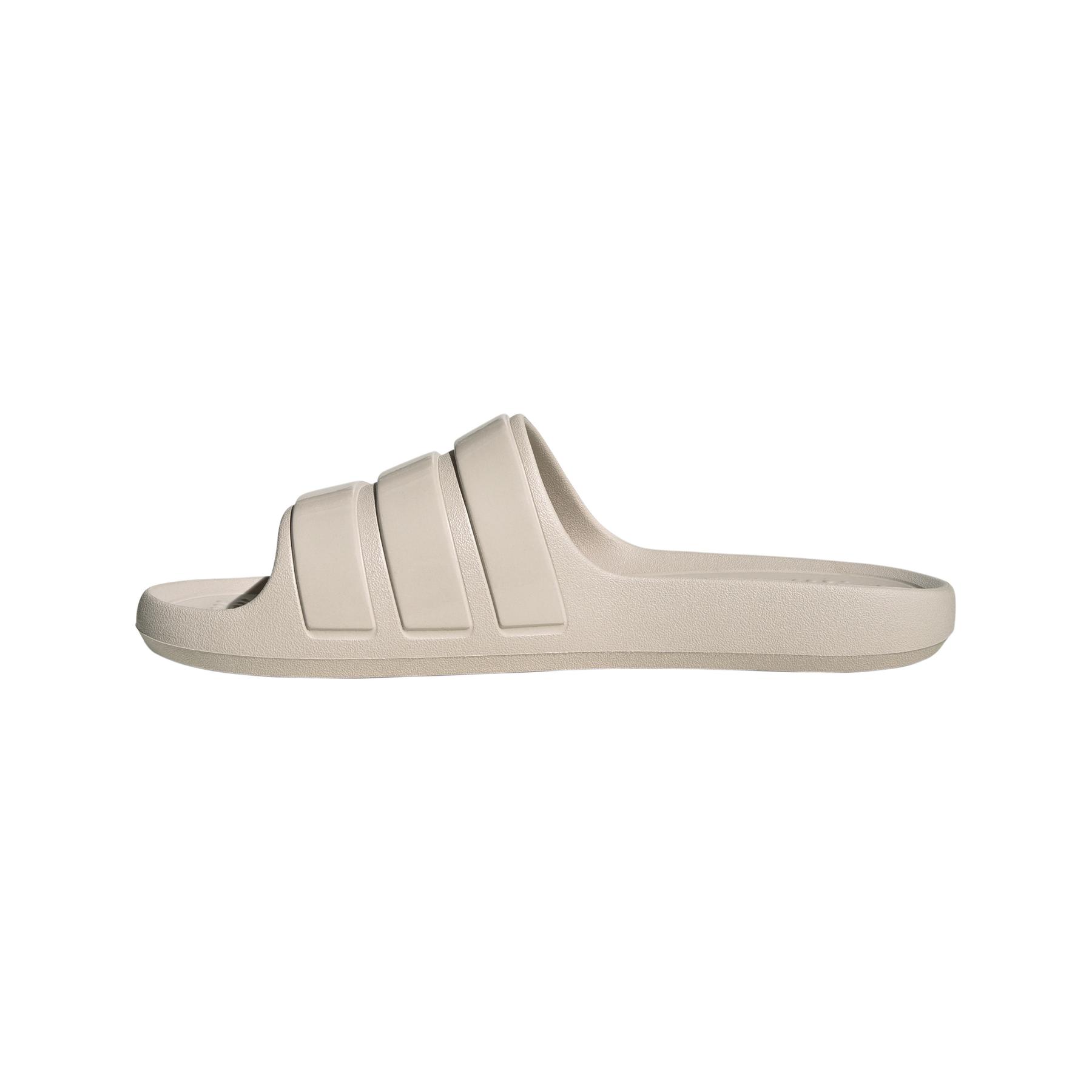 product/a/d/adidas_jp5684_putmau-putmau-putmau_5.jpg