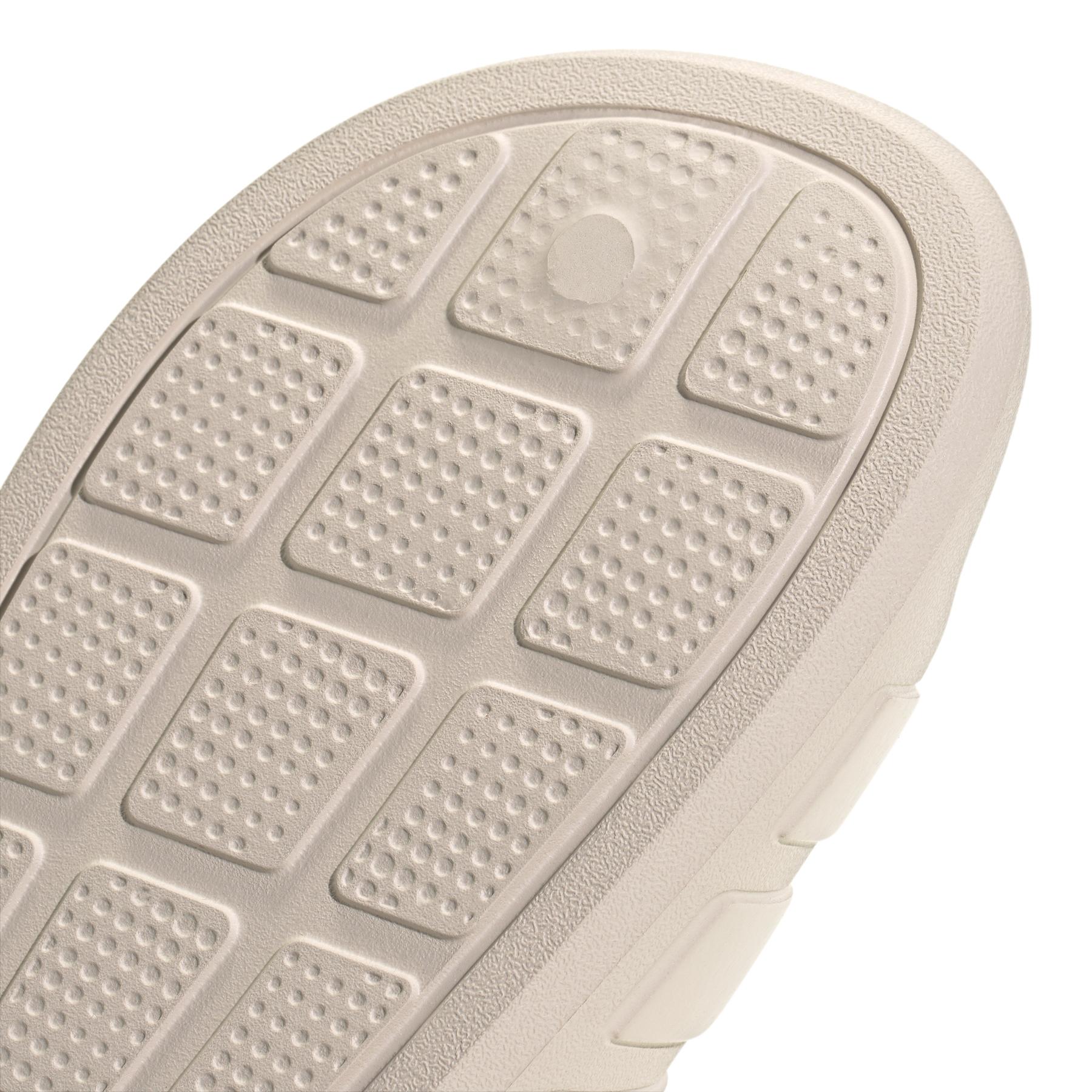 product/a/d/adidas_jp5684_putmau-putmau-putmau_9.jpg