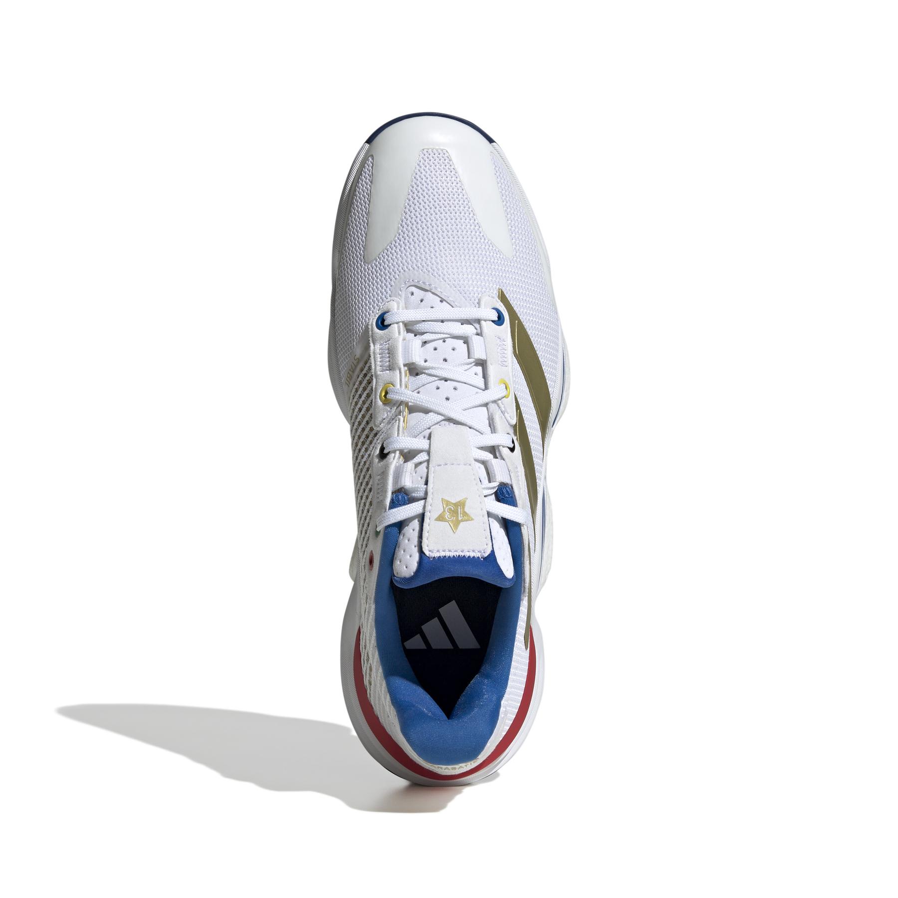 a/d/adidas_jp5770_3_footwear_photography_top_portrait_view_white-nw071524.jpg