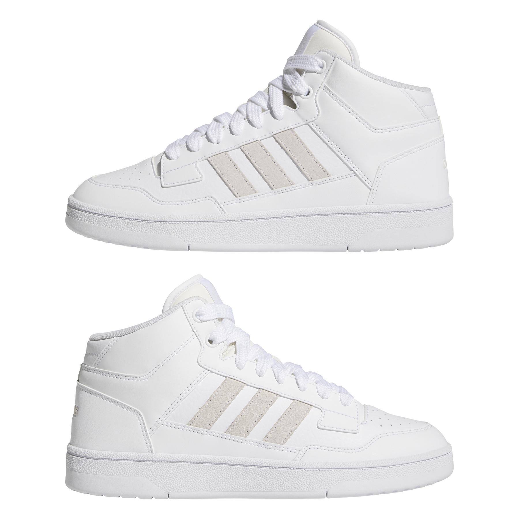 product/a/d/adidas_jp5864_10_footwear_photography_mirrored_pair_view_white-nw110824.jpg