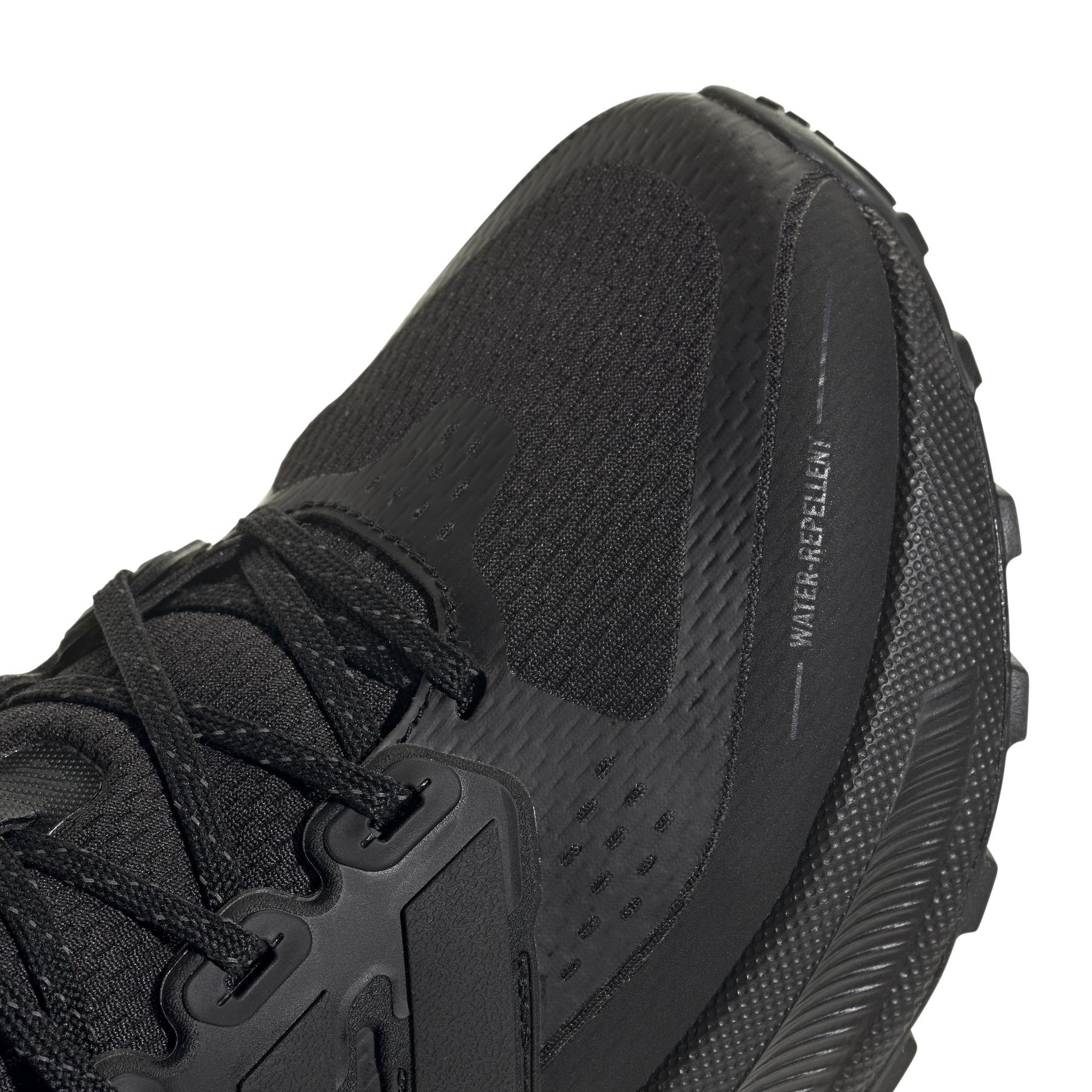 product/a/d/adidas_jp5901_8_footwear_photography_detail_view_1_white.jpg
