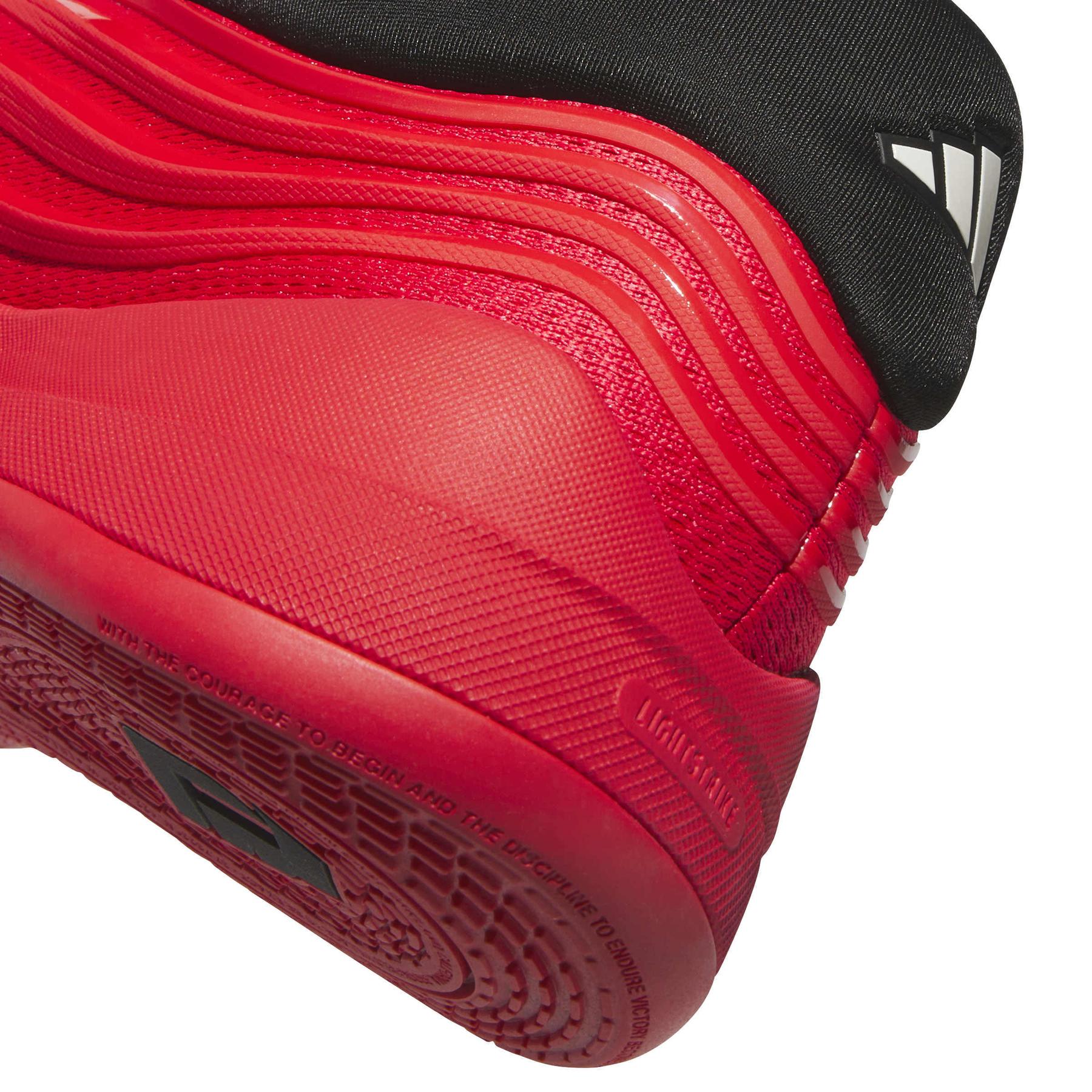 product/a/d/adidas_jp6093_8_footwear_photography_detail_view_1_white.jpg