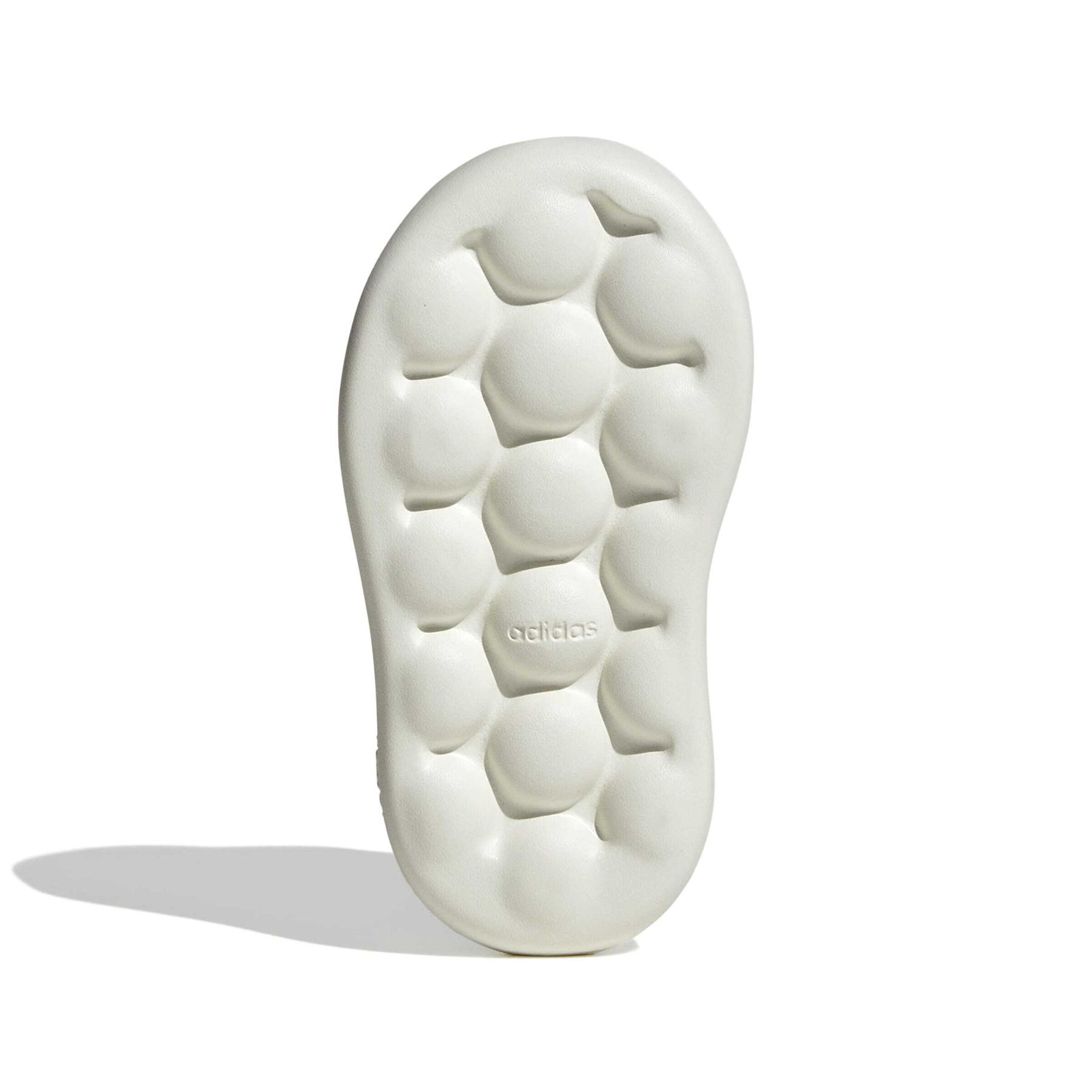 product/a/d/adidas_jp6163_4_footwear_photography_bottom_view_white.jpg