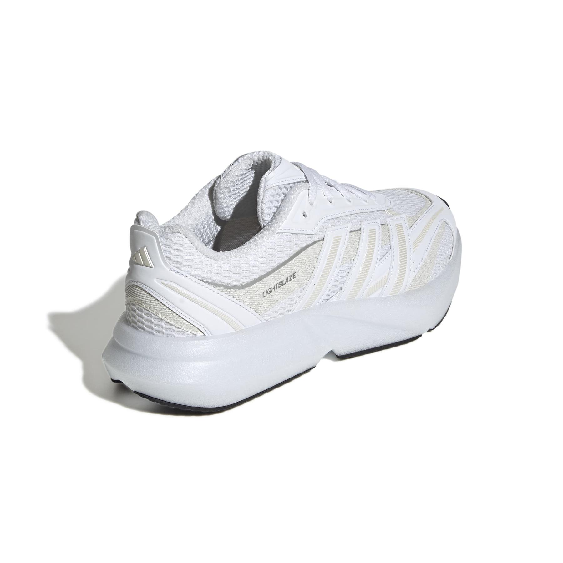 product/a/d/adidas_jp6292_7_footwear_photography_back_lateral_top_view_white-nw091625.jpg