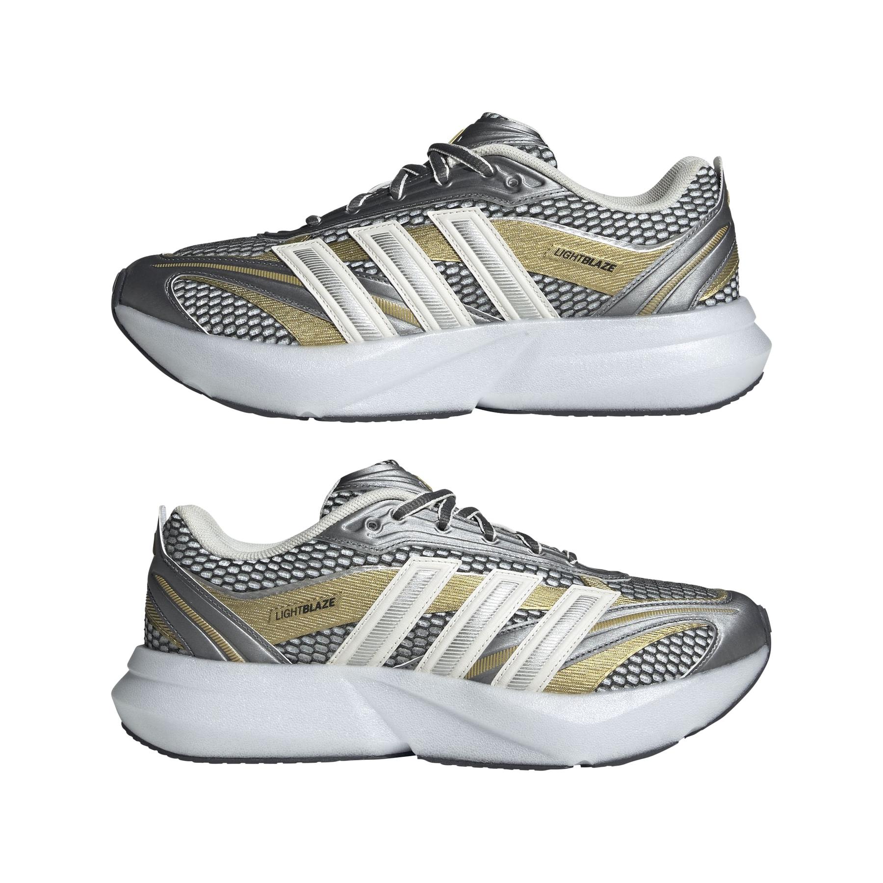 product/a/d/adidas_jp6324_10_footwear_photography_mirrored_pair_view_white.jpg