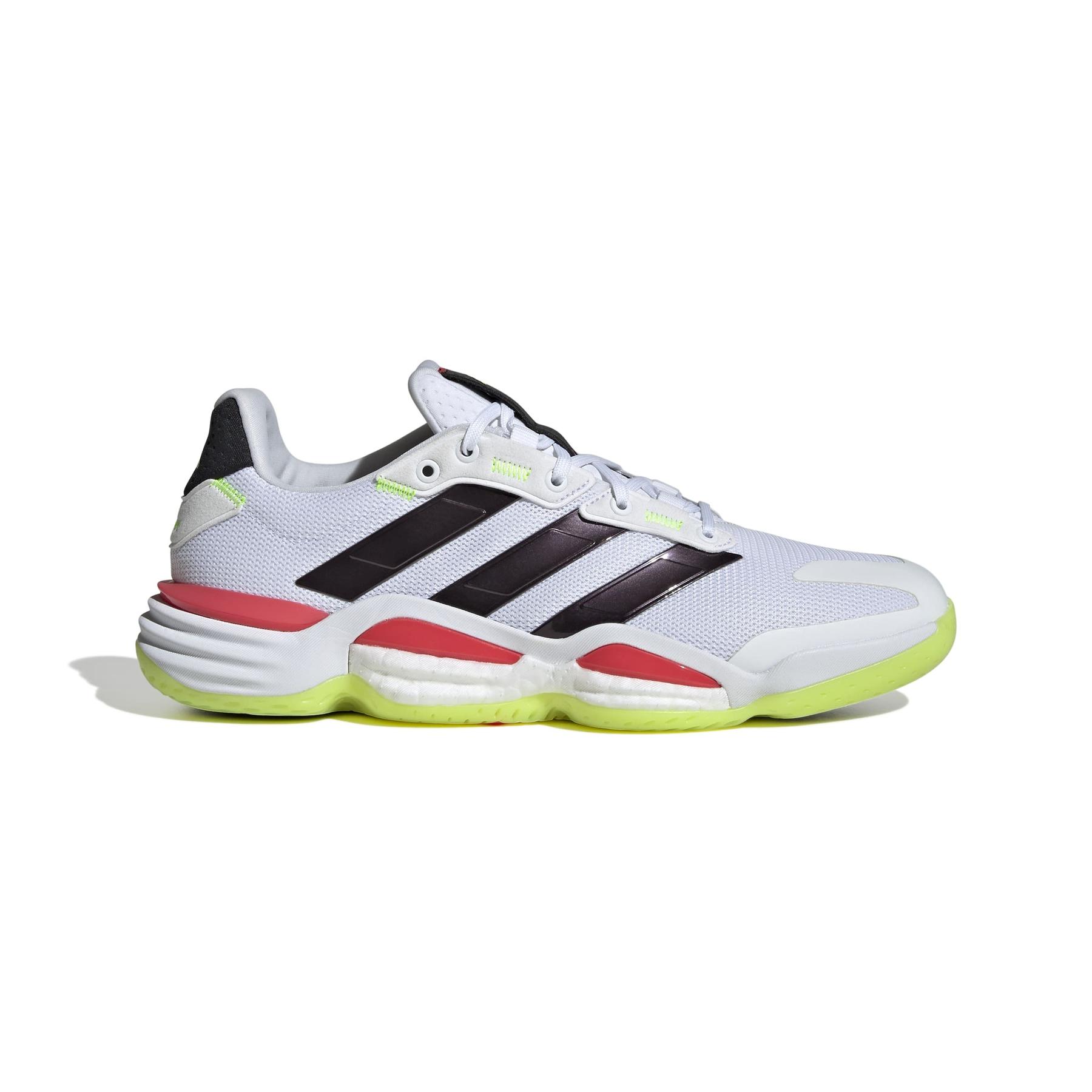 a/d/adidas_jp7273_1_footwear_photography_side_lateral_center_view_white.jpg