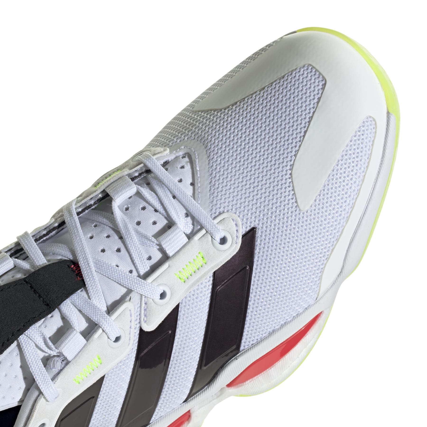 a/d/adidas_jp7273_8_footwear_photography_detail_view_1_white.jpg