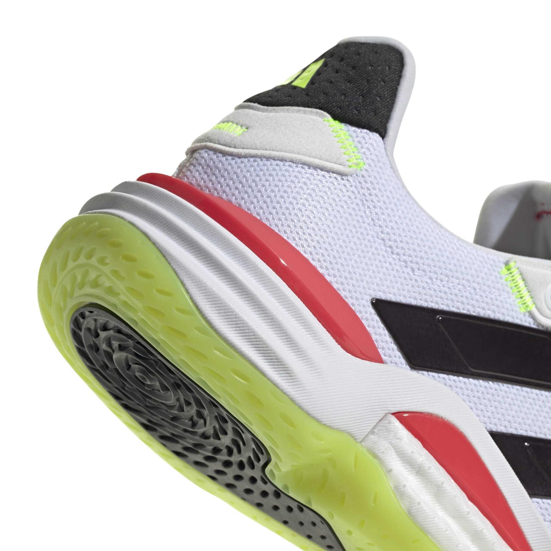 a/d/adidas_jp7273_9_footwear_photography_detail_view_2_white.jpg