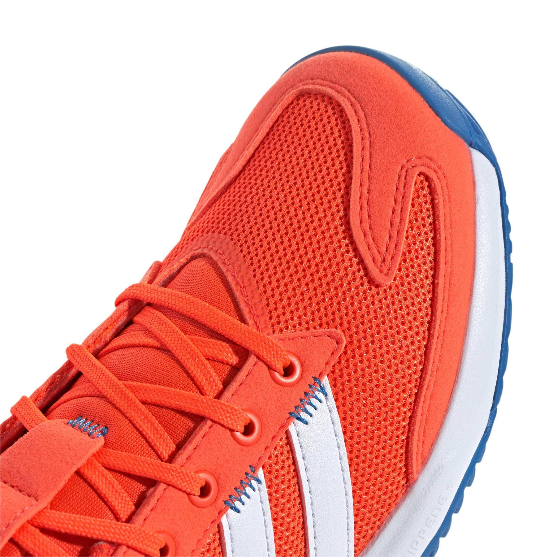 product/a/d/adidas_jp7276_9_footwear_photography_detail_view_2_white.jpg