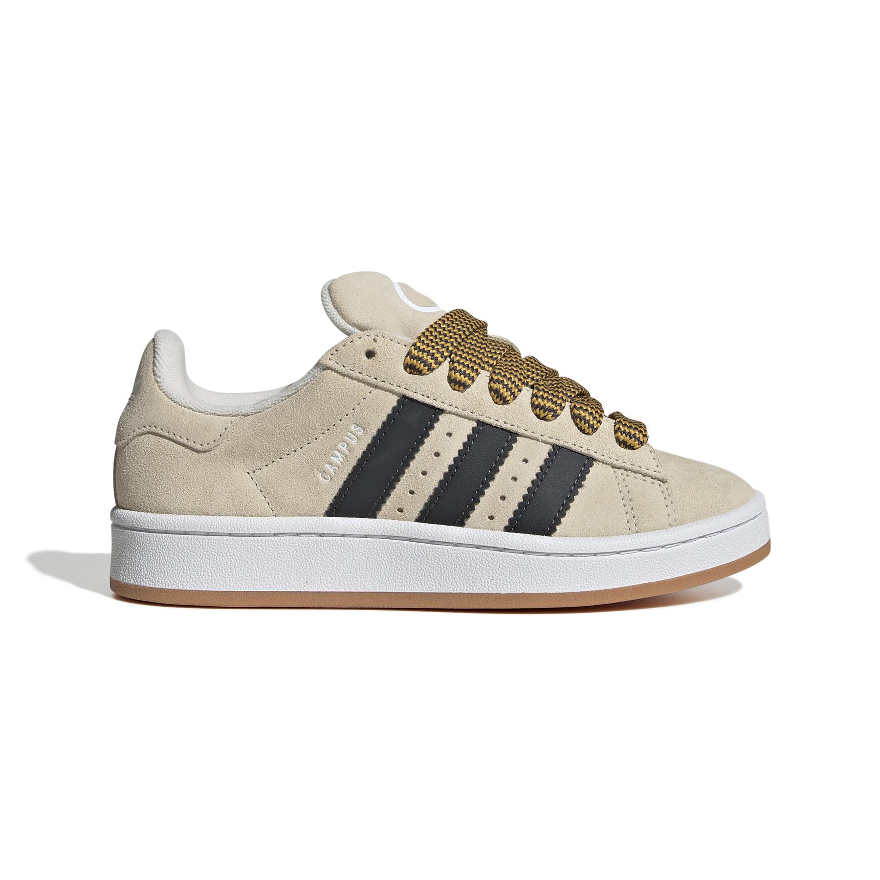 product/a/d/adidas_jp7623_1_footwear_photography_side_lateral_center_view_white.jpg