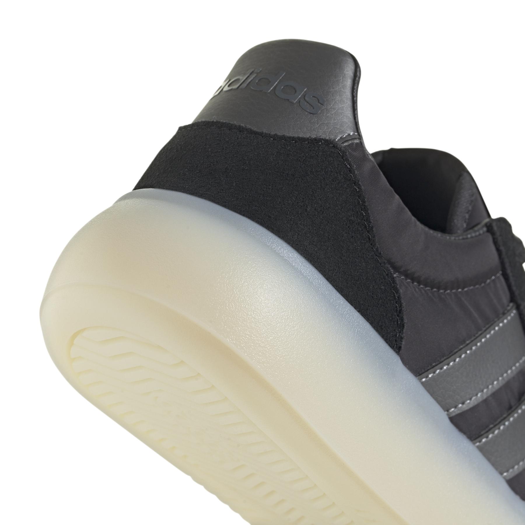 a/d/adidas_jp9671_cblack-ironmt-carbon_8.jpg