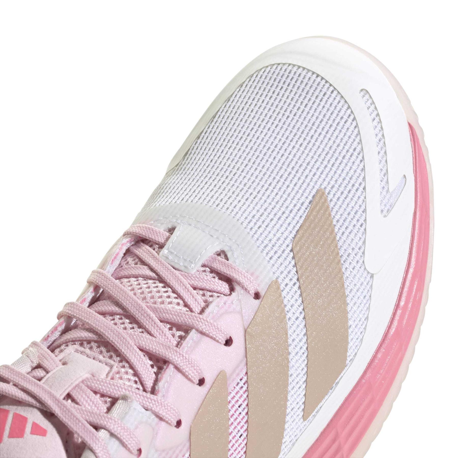 product/a/d/adidas_jp9737_8_footwear_photography_detail_view_1_white-nw091625.jpg