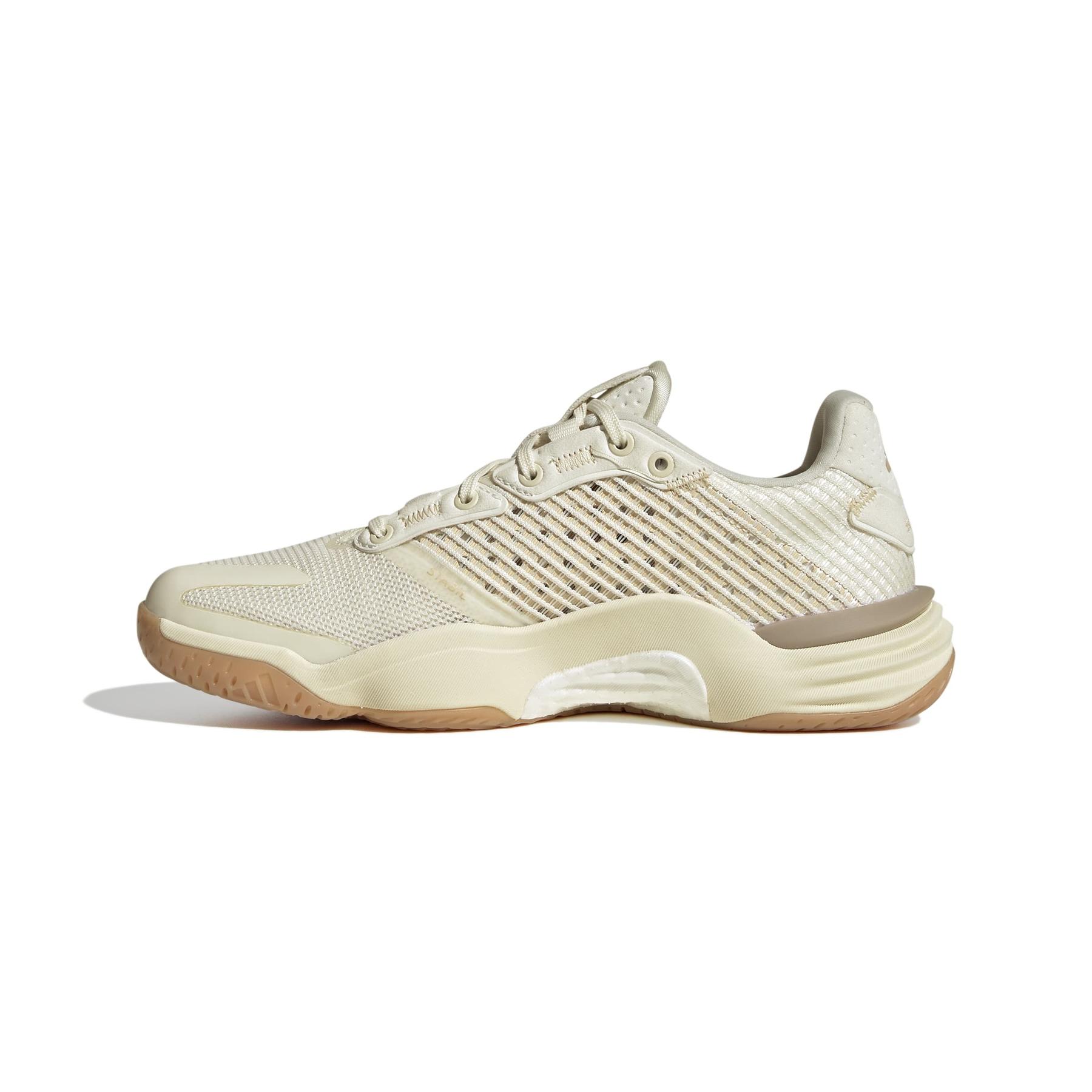a/d/adidas_jp9764_5_footwear_photography_side_medial_center_view_white.jpg