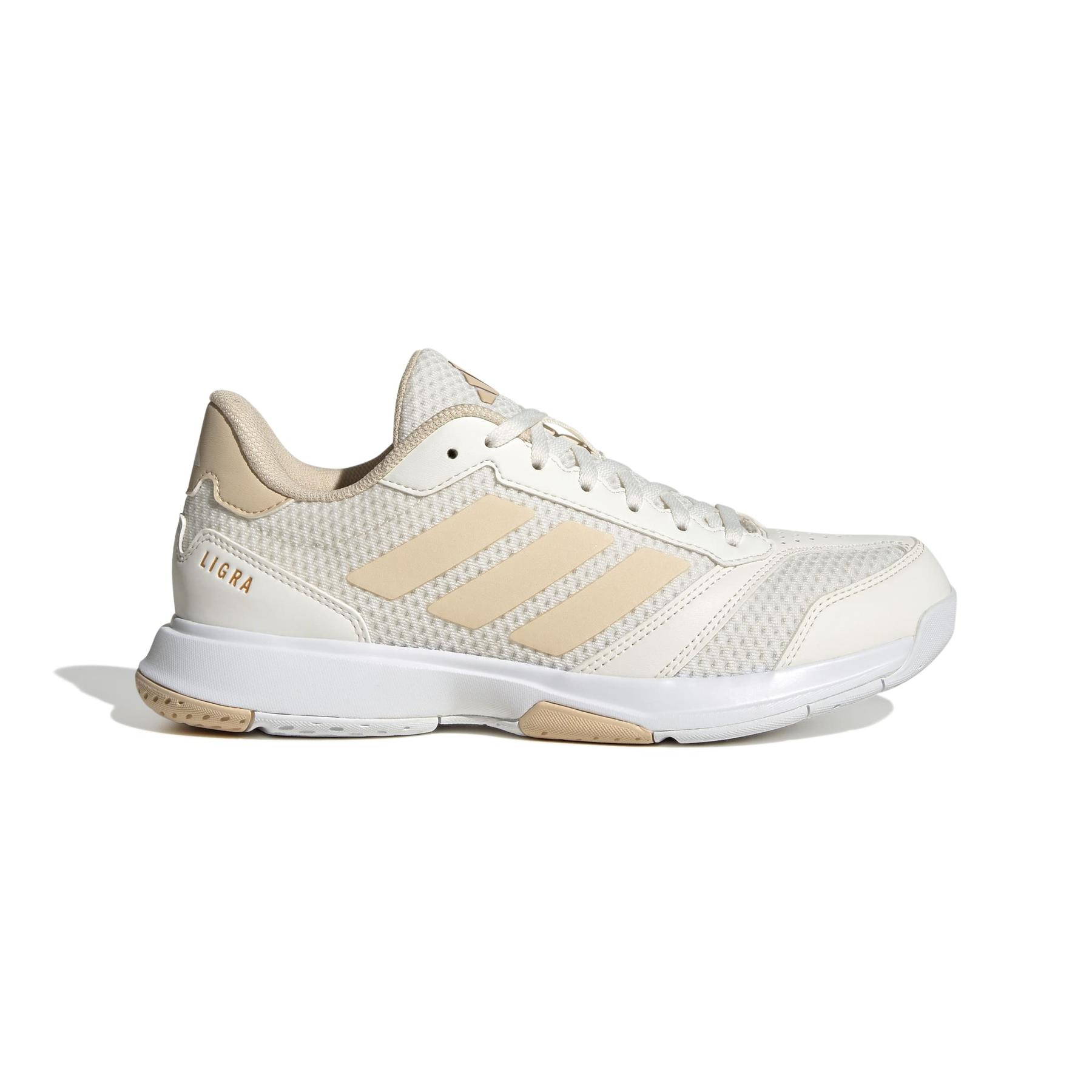 product/a/d/adidas_jp9766_1_footwear_photography_side_lateral_center_view_white.jpg