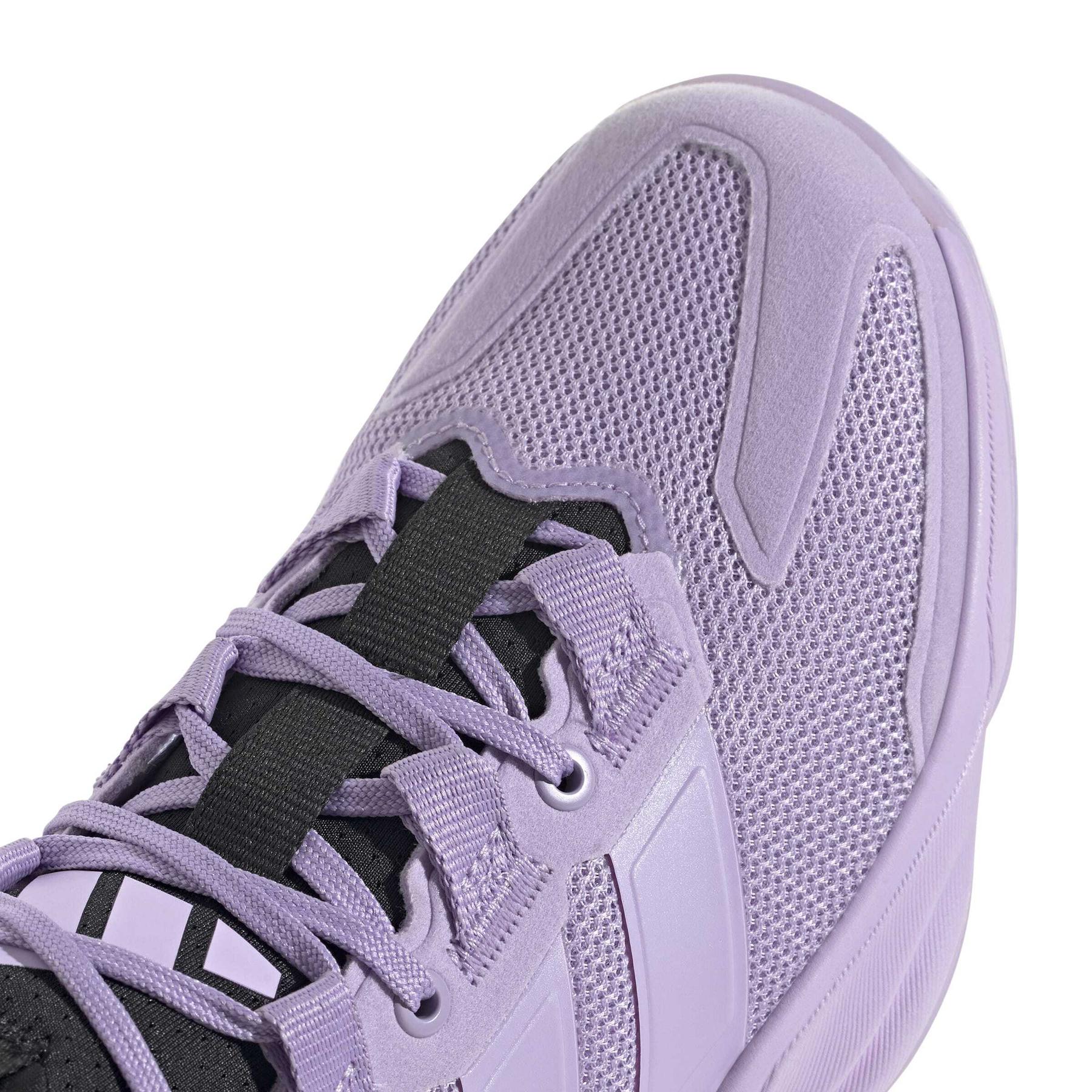 product/a/d/adidas_jp9832_9_footwear_photography_detail_view_2_white.jpg