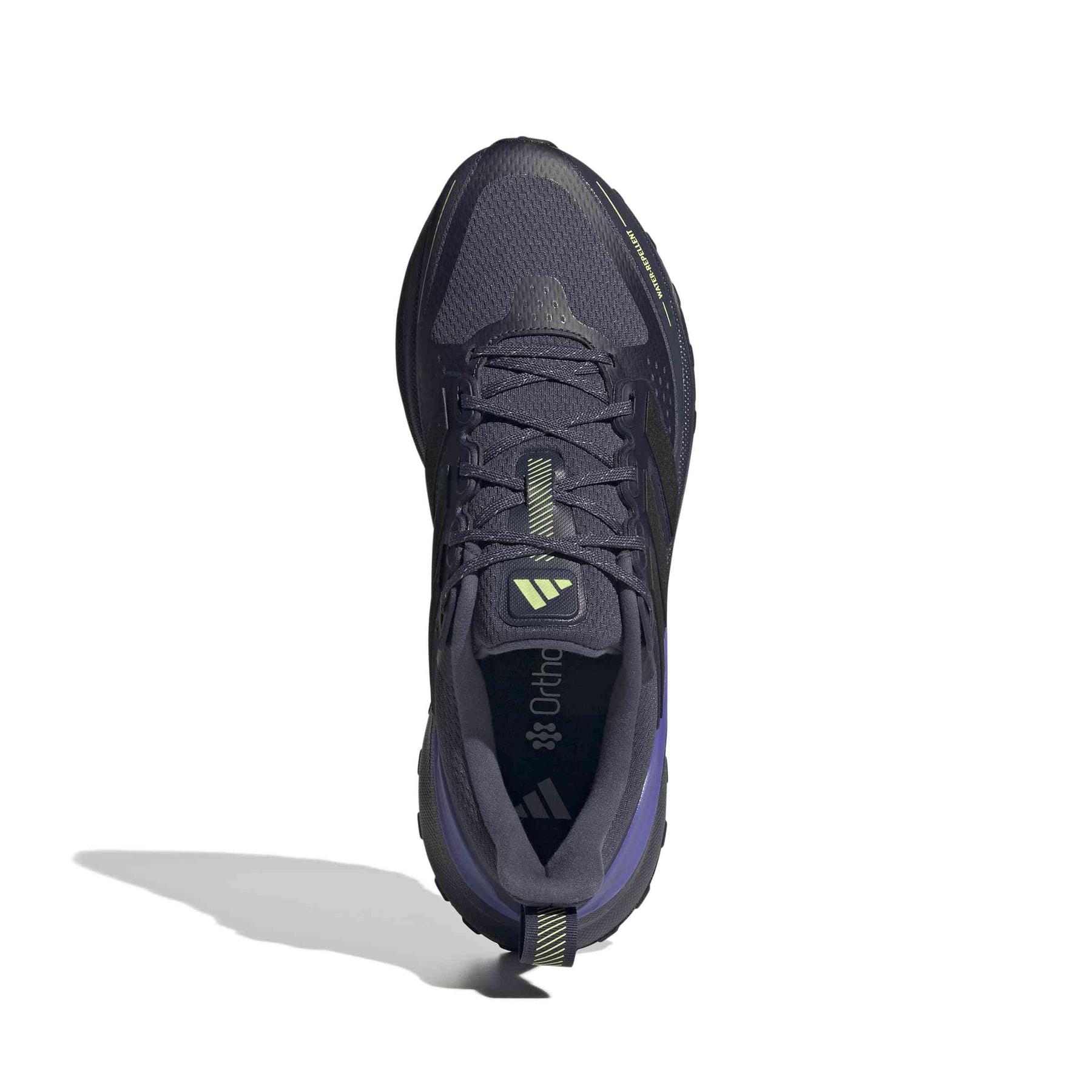 product/a/d/adidas_jq0019_3_footwear_photography_top_portrait_view_white-nw091625.jpg