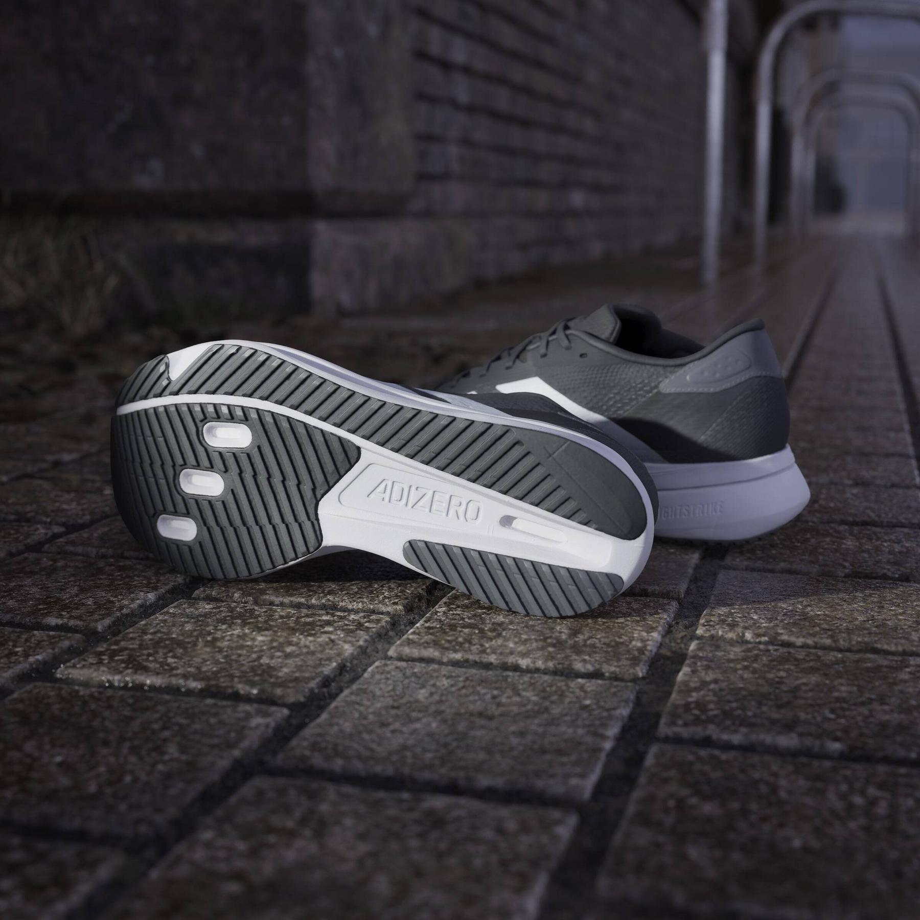 product/a/d/adidas_jq0354_cblack-ftwwht-grefiv_14.jpg