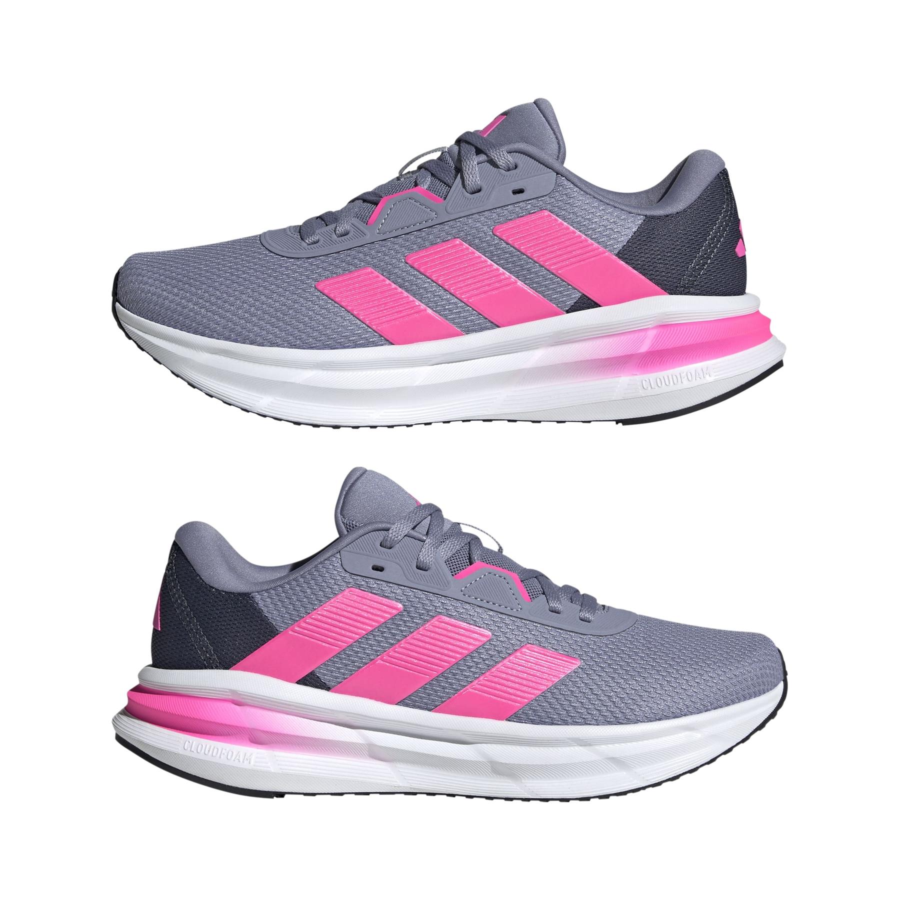 product/a/d/adidas_jq2608_10_footwear_photography_mirrored_pair_view_white-nw091625.jpg